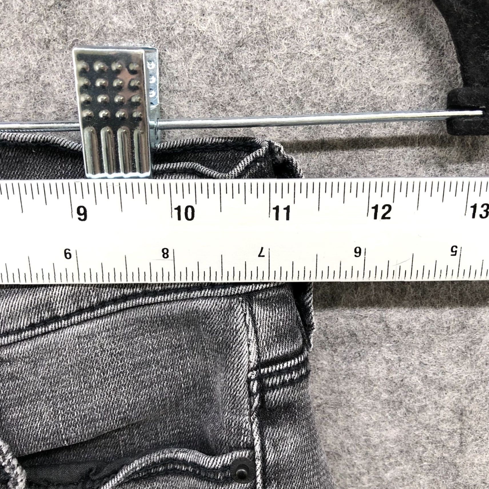 Pacsun Pacsun Super High Rise Jegging Womens Size 23 Gray Wash Raw Hem Stretch Size 40" / US 18 - 7 Thumbnail