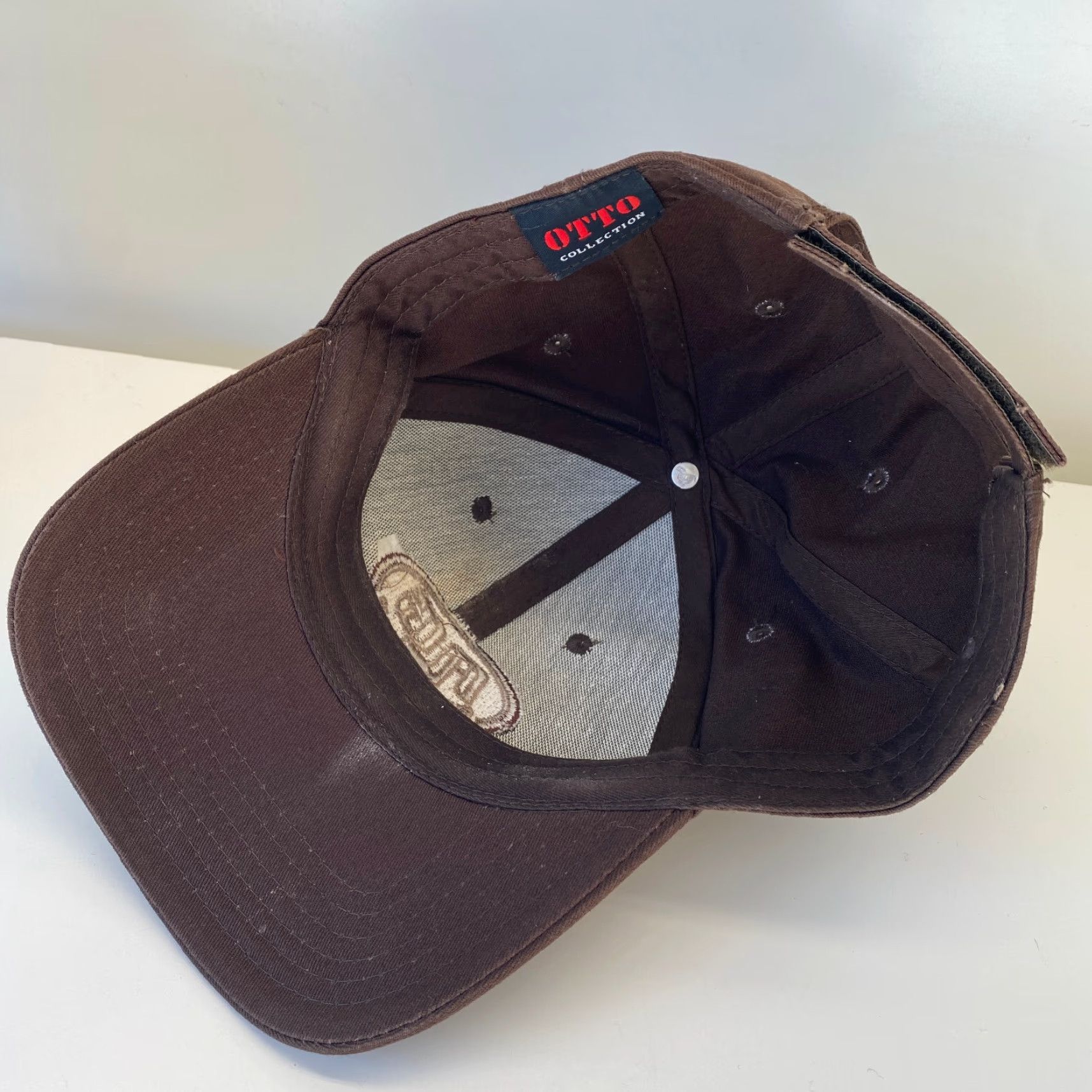 Vintage VINTAGE ALG Since 1982 Stapback Hat Brown A L Gilbert Baseball Cap Unisex Adults One Size Brown Mens Women’s Girls? Size ONE SIZE - 6 Thumbnail