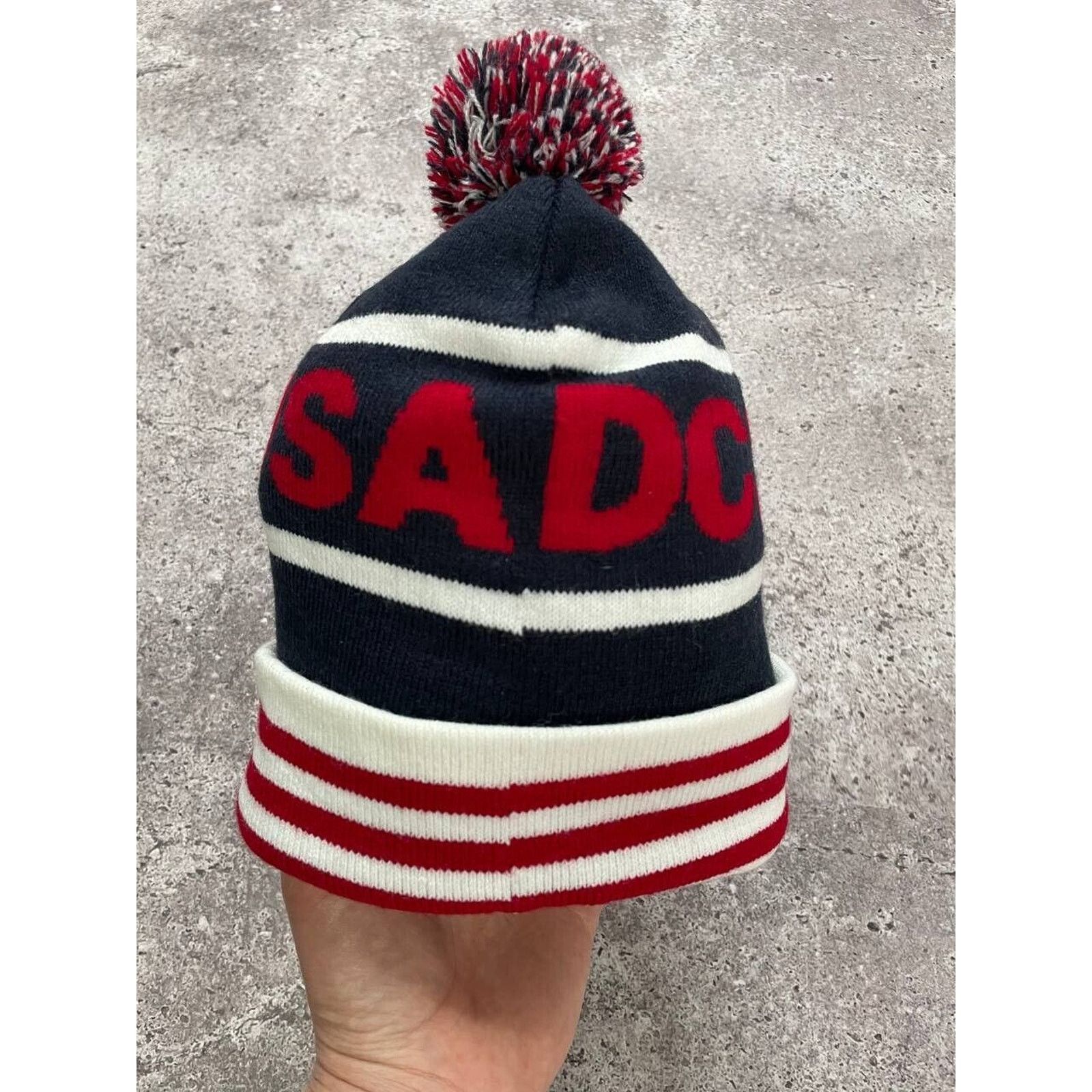 DC × Vintage DC Shoes Knit Beanie Hat Navy Red White Winter Cap Size ONE SIZE - 4 Thumbnail