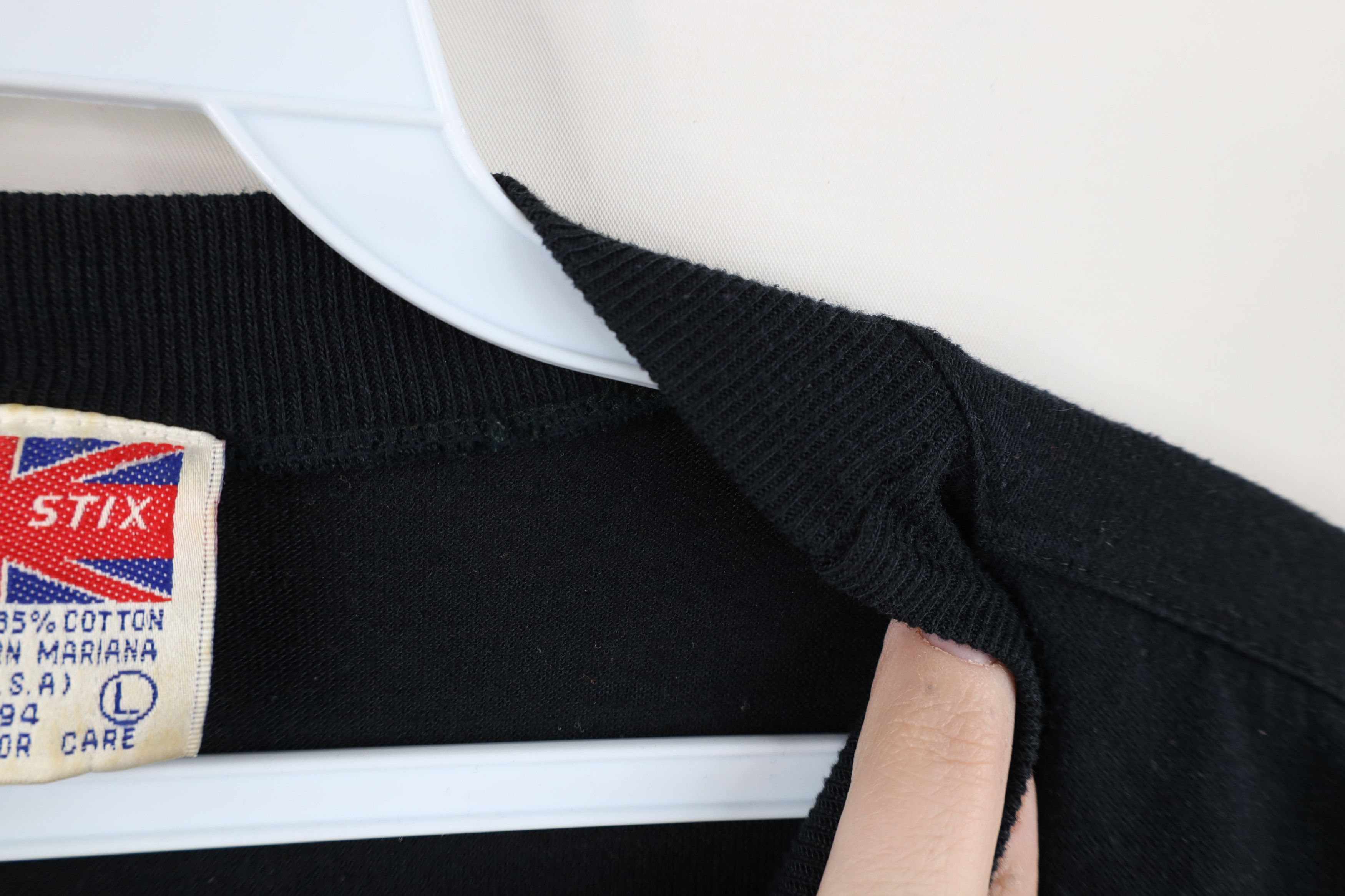 Vintage Vintage 90s Streetwear Blank Knit Big Pocket T-Shirt Black Size L / US 10 / IT 46 - 7 Thumbnail