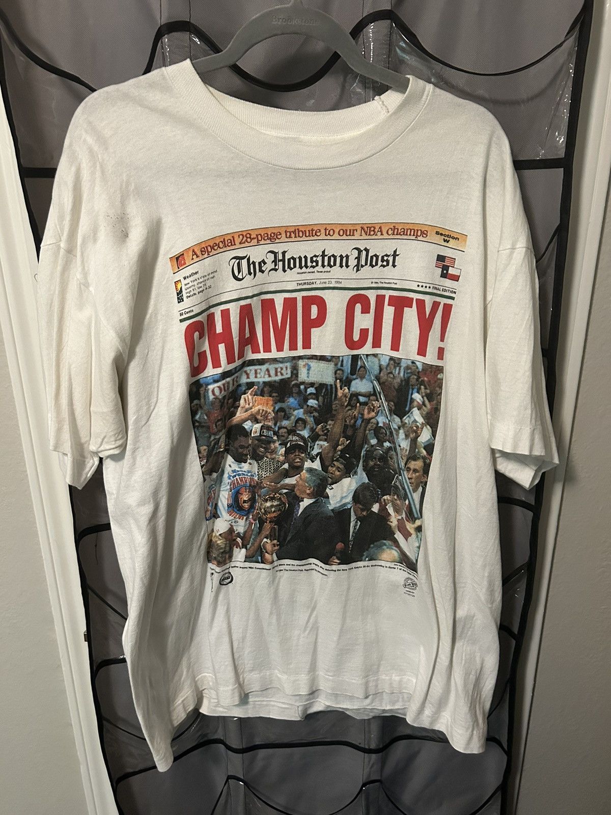 NBA × Vintage VNDS Vintage Houston Rockets Size US XL / EU 56 / 4 - 1 Thumbnail