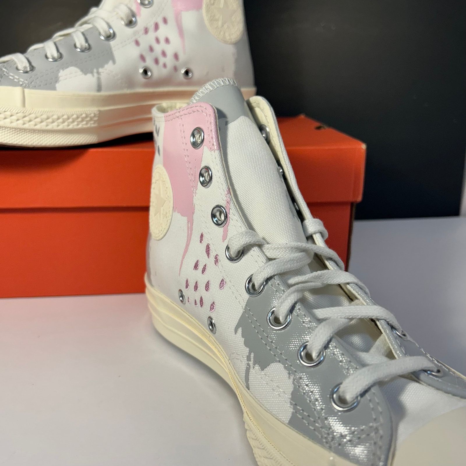 Converse Converse Chuck 70 Hi Abstract Print Sneakers W 10.5 A04214C Size US 10.5 / IT 40.5 - 4 Thumbnail