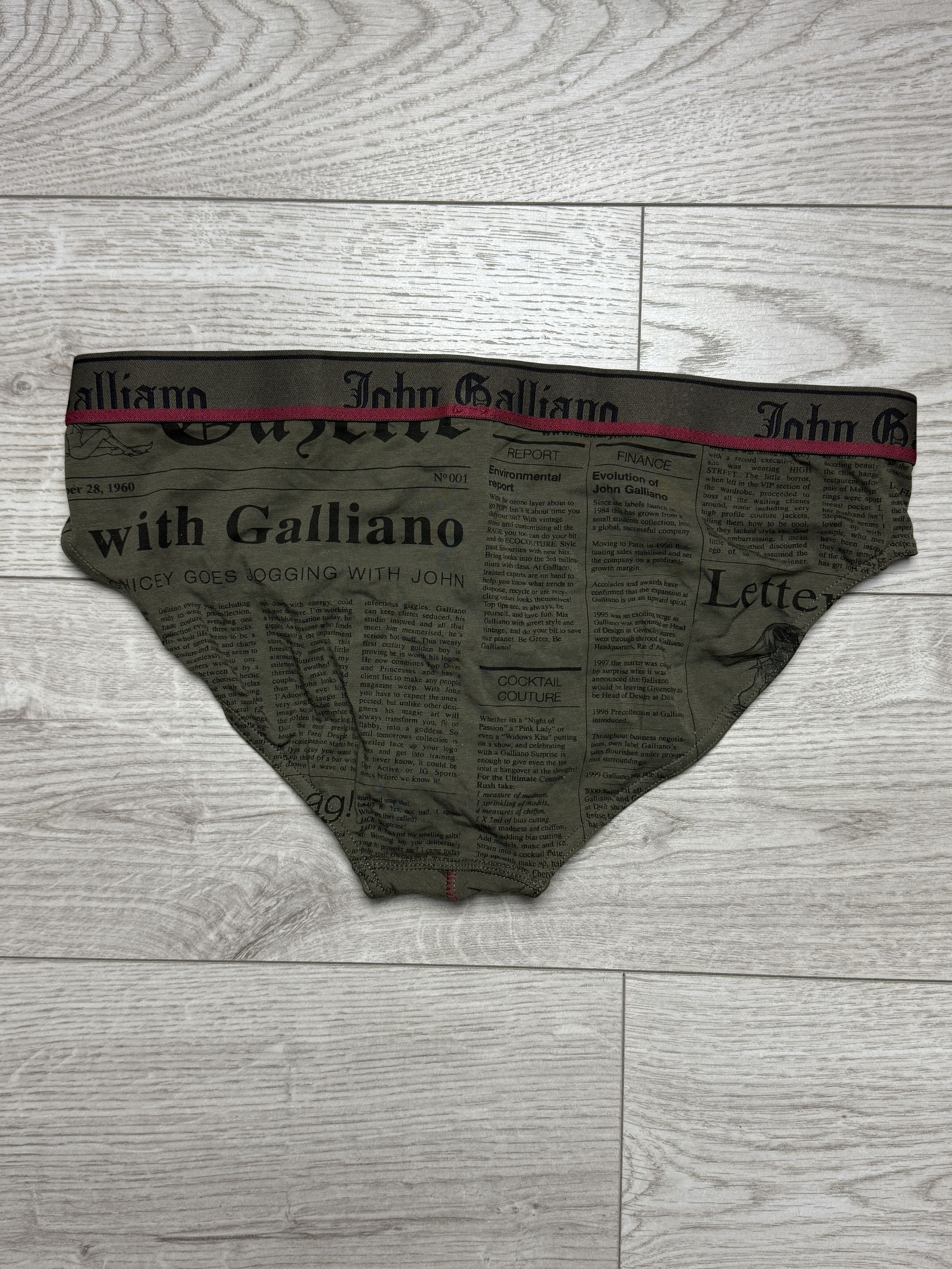 John Galliano John Galliano Gazette newspaper print boxer briefs Size US 38 / EU 54 - 5 Thumbnail