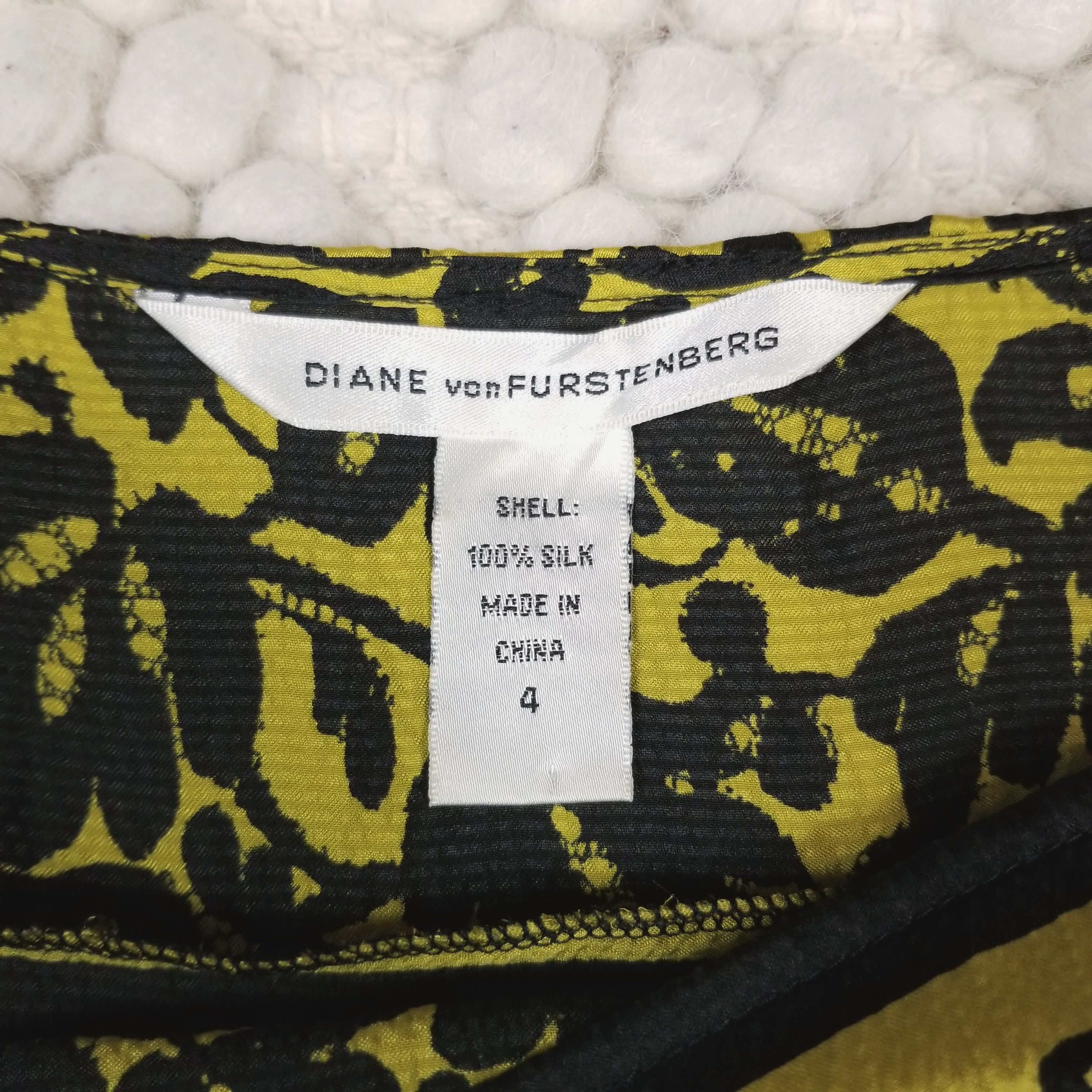 Diane von Furstenberg Cerisier Silk Dress Size S / US 4 / IT 40 - 7 Thumbnail