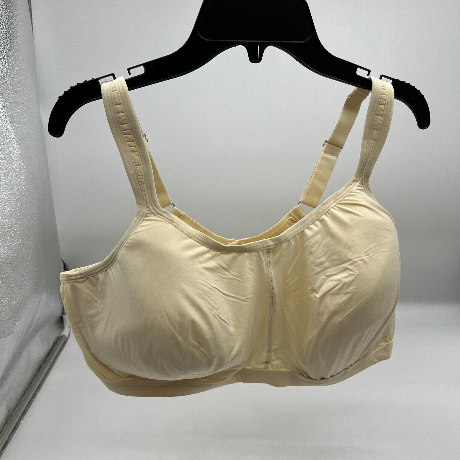 Other Breezies Comfort Zone Full Coverage Wirefree T-Shirt Bra Size M / US 6-8 / IT 42-44 - 1 Thumbnail