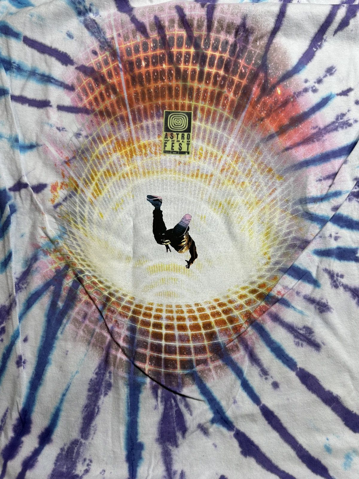 Travis Scott Travis Scott Astrofest/Astroworld Tie Dye Tee- New Medium Size US M / EU 48-50 / 2 - 4 Thumbnail