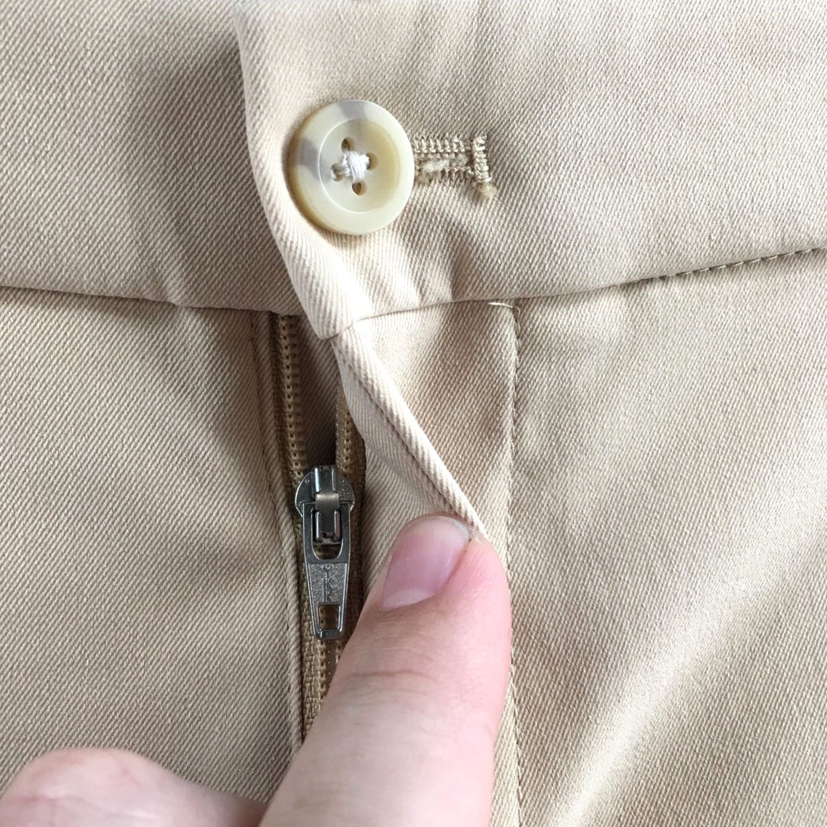 Peter Millar Peter Millar Chino Pants Mens Regular 38/30 Beige Mid Rise Zip Fly Size US 38 / EU 54 - 5 Thumbnail