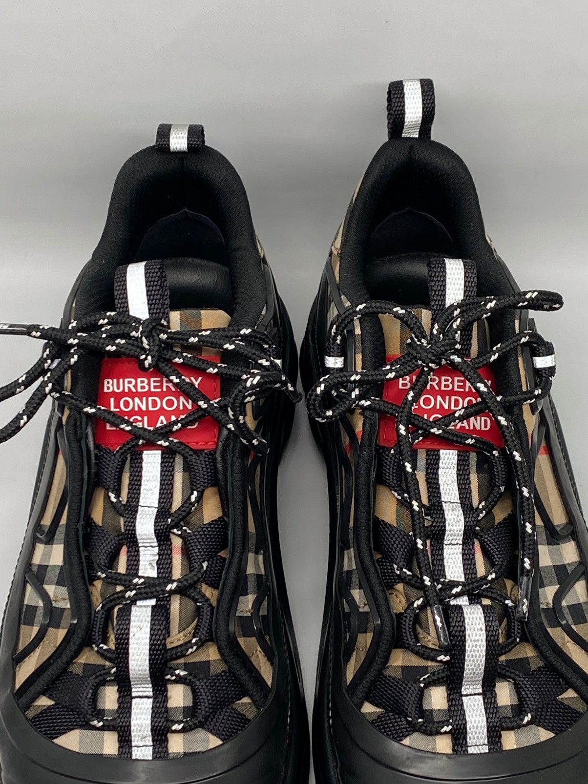 Burberry Burberry Arthur Vintage Check Sneakers size 40/us size 7 Size US 7 / EU 40 - 9 Thumbnail