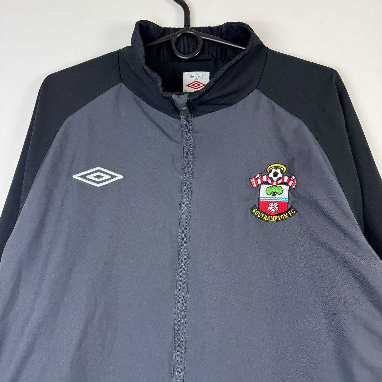 Umbro Umbro Southampton FC Track Jacket Full Zip Mens Size XL Size US XL / EU 56 / 4 - 2 Thumbnail