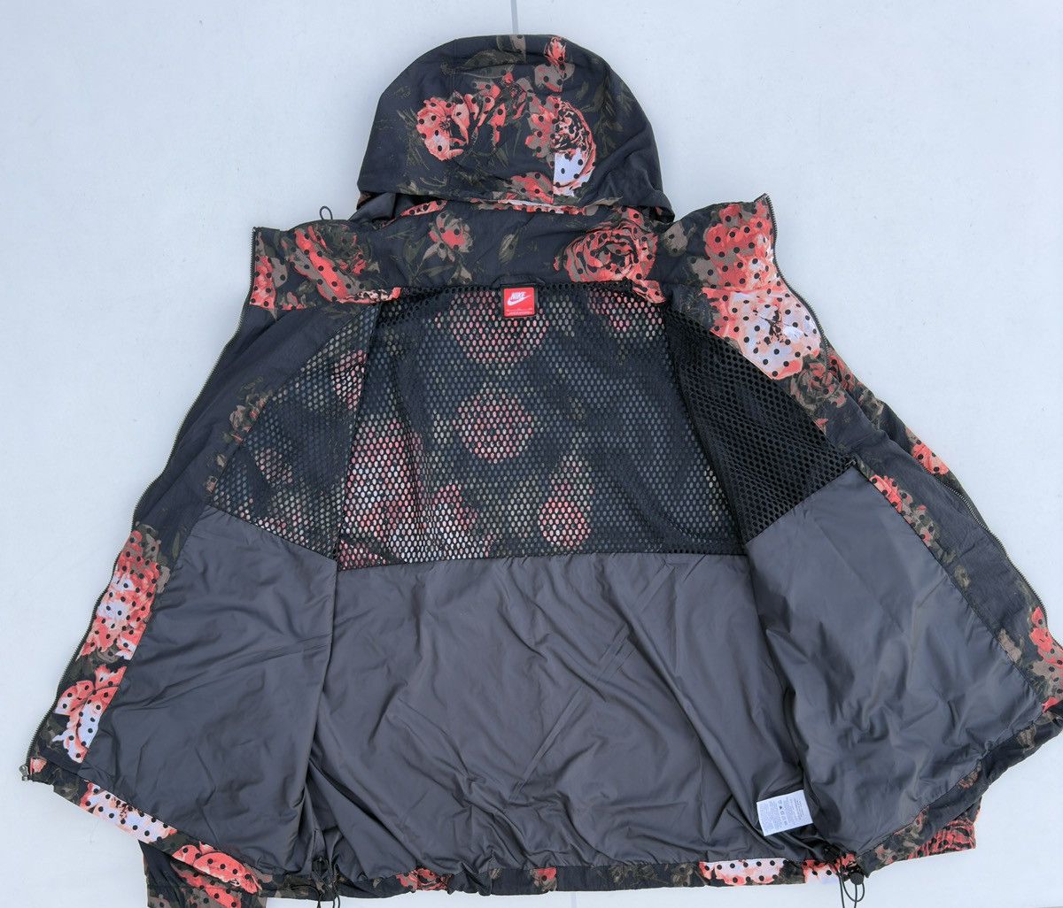 Nike Nike Tech Men's Woven Flowers Jacket Size US XL / EU 56 / 4 - 3 Thumbnail