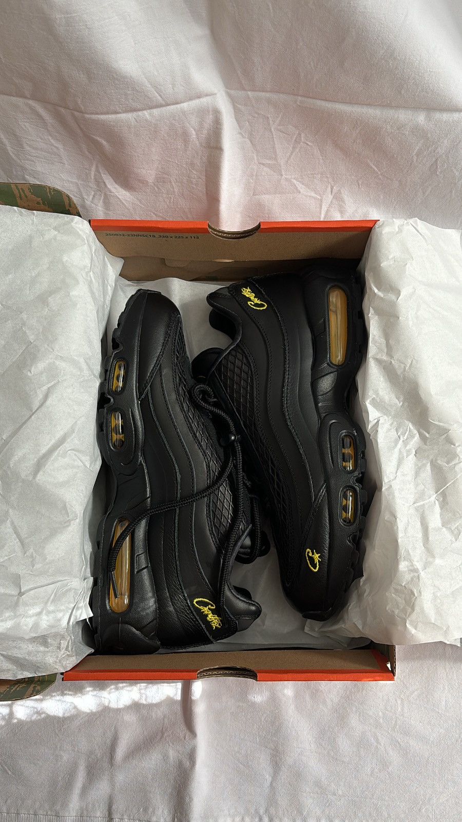 Corteiz corteiz air max 95 - honey black Size US 9.5 / EU 42-43 - 3 Thumbnail
