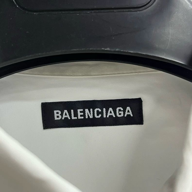 Balenciaga Balenciaga size 39 White Solid Logo Printed Pocket Long Sl Size US S / EU 44-46 / 1 - 3 Thumbnail