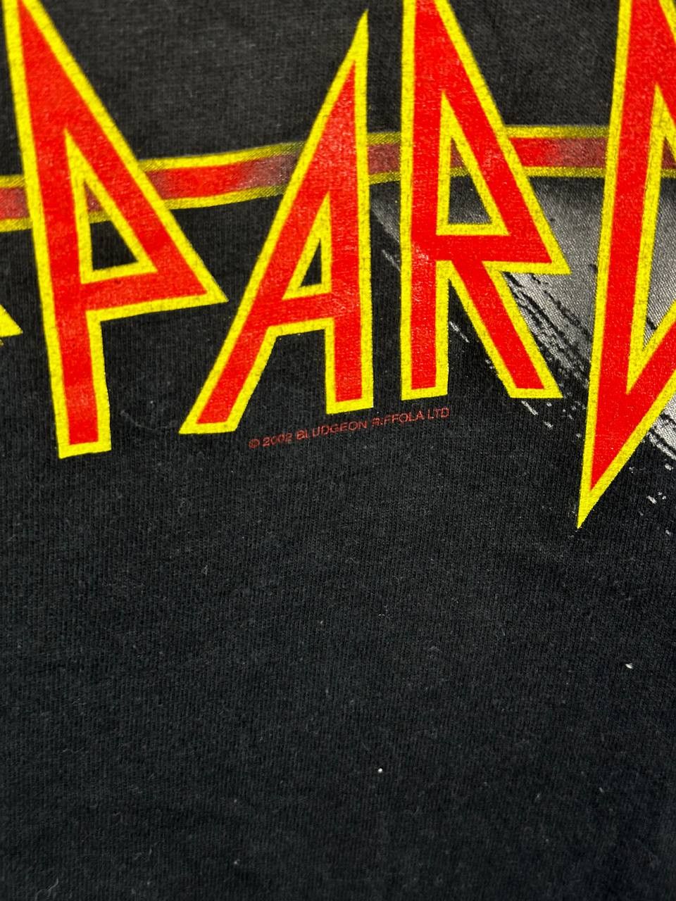 Band Tees × Def Leppard × Vintage Vintage 2002 Def Leppard Tour Shirt Tee Size US L / EU 52-54 / 3 - 8 Thumbnail