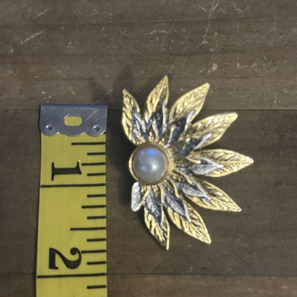 Other Two tone halved sunflower post earrings Size ONE SIZE - 3 Thumbnail