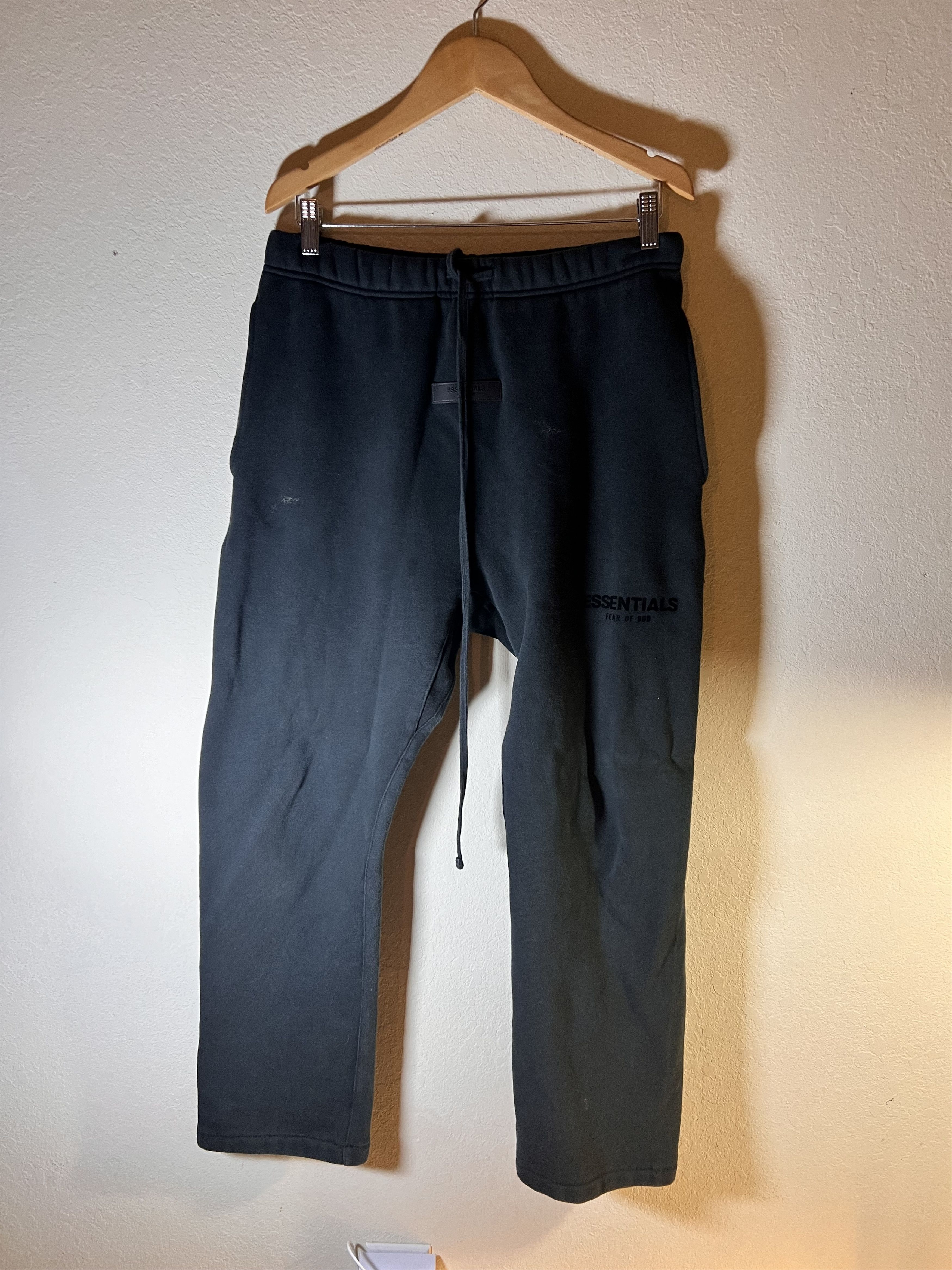 Fear of God Fear Of God Essentials Sweatpant Off Black S Size US 30 / EU 46 - 2 Thumbnail