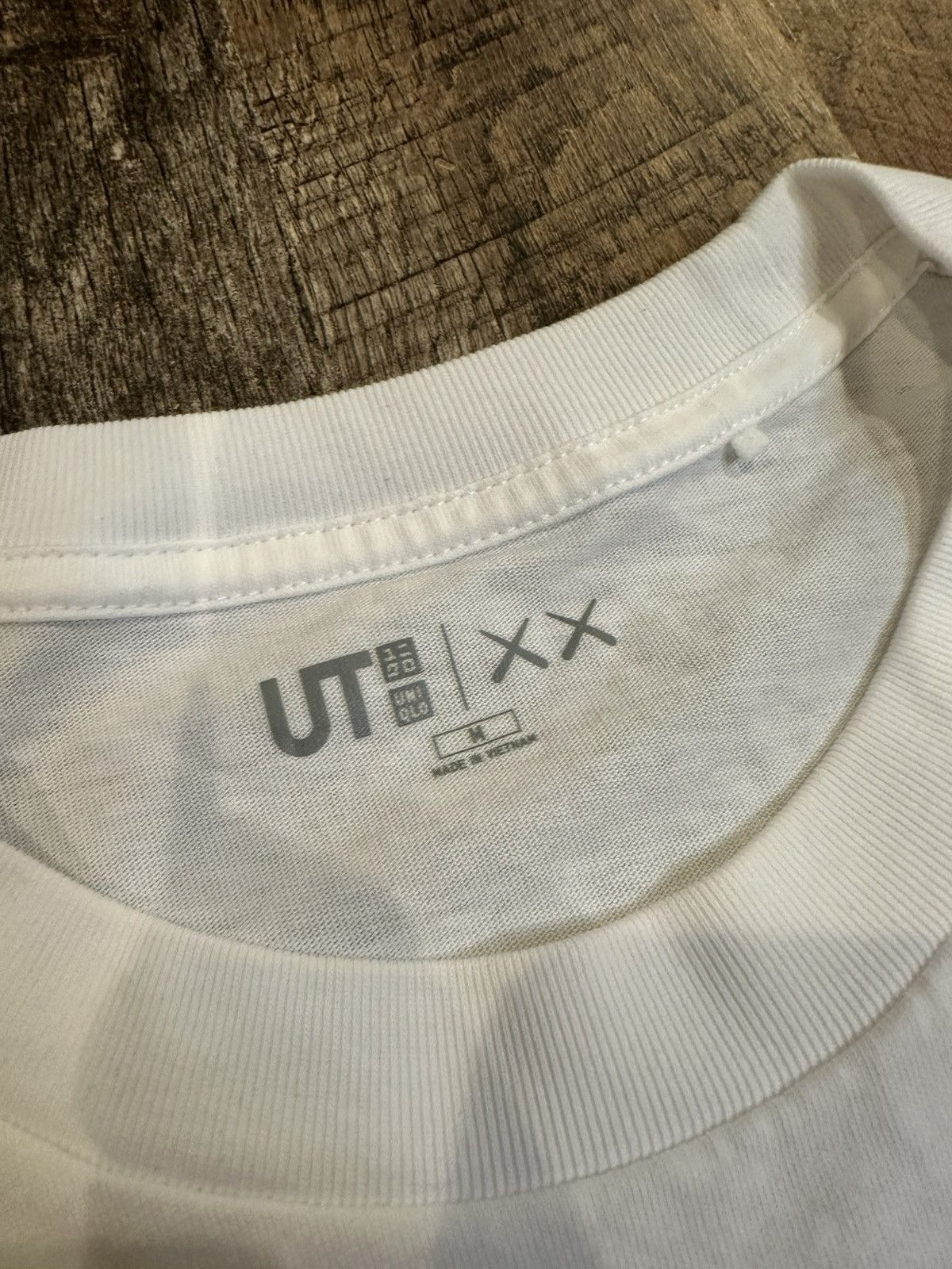 Kaws × Uniqlo Uniqlo x Kaws Companion BFF Pink ‘XX’ Shirt Streetwear Tee Size US M / EU 48-50 / 2 - 5 Thumbnail