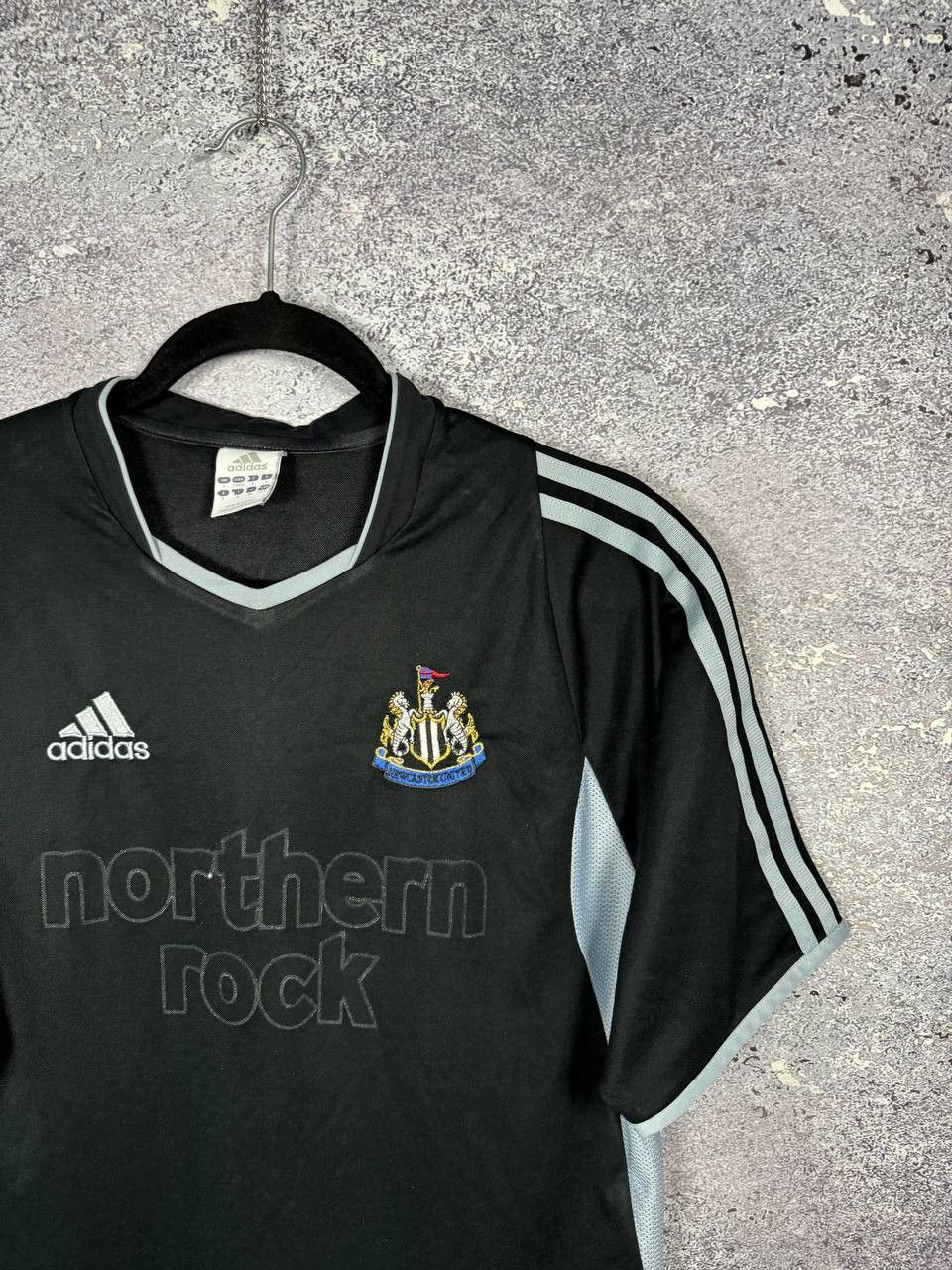 Adidas vintage Newcastle United 2003/04 Away Adidas Soccer Jersey Size US S / EU 44-46 / 1 - 2 Thumbnail