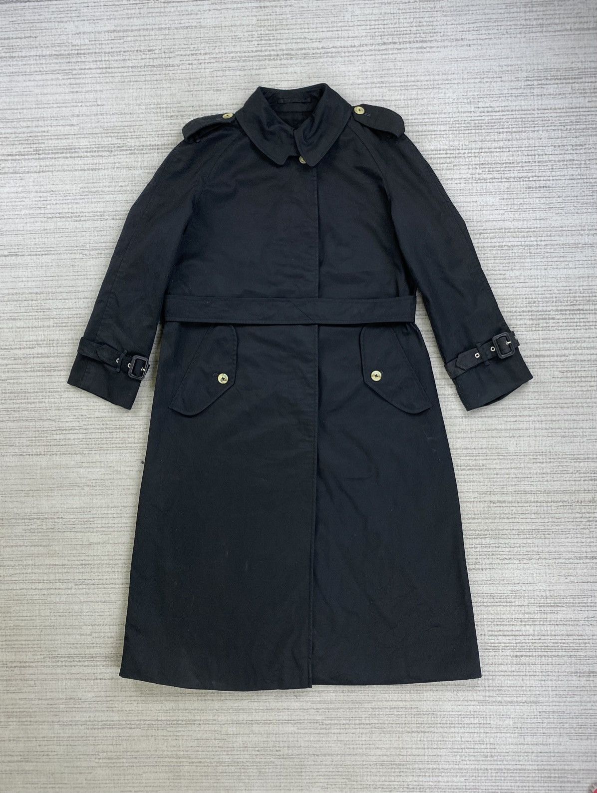 Burberry Vintage Burberry Full Black Trench Coat Size M / US 6-8 / IT 42-44 - 1 Thumbnail