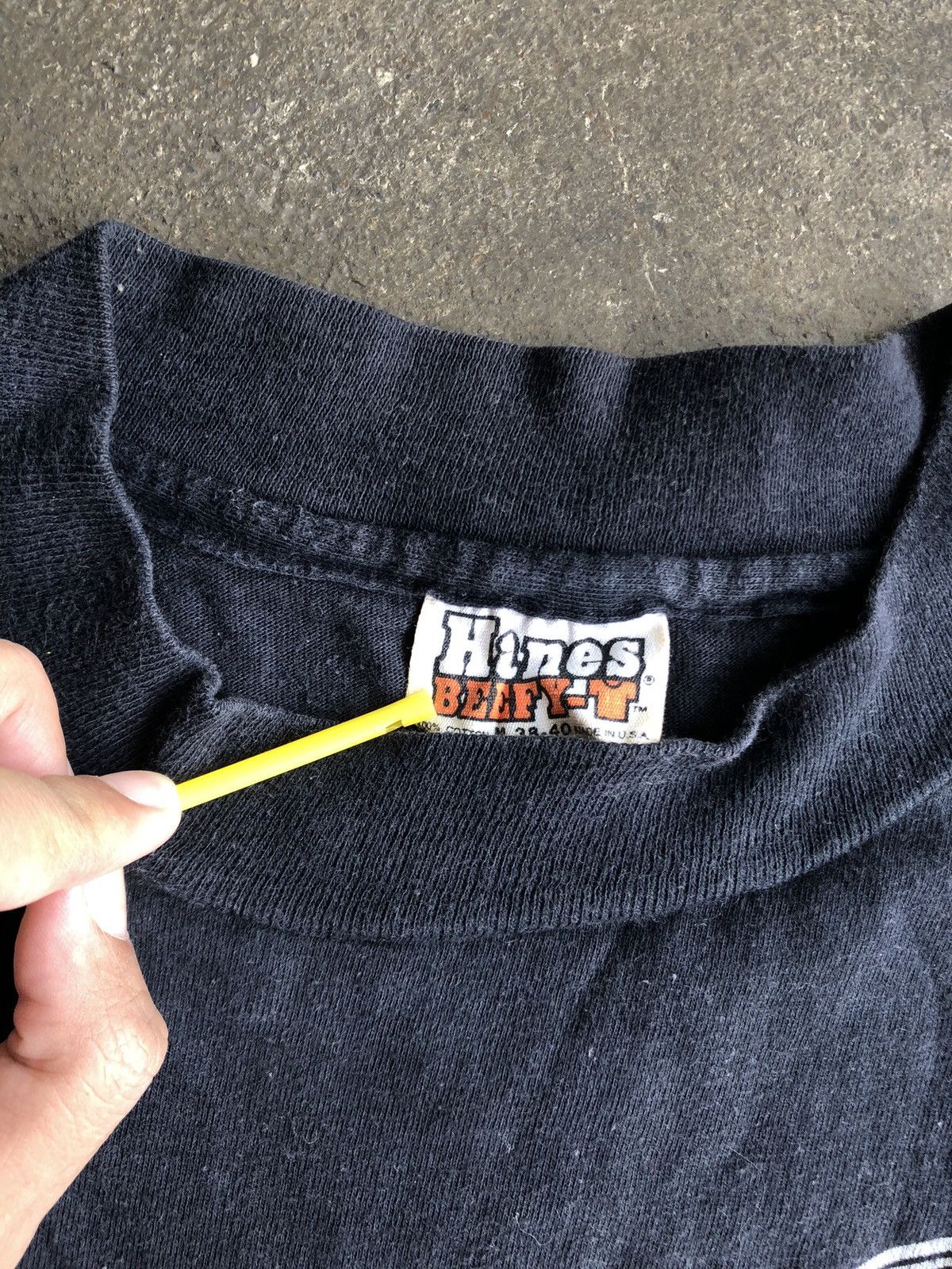 BMW × Hanes × Vintage RARE ! 80s Hanes with BMW logo ! Size US M / EU 48-50 / 2 - 3 Thumbnail