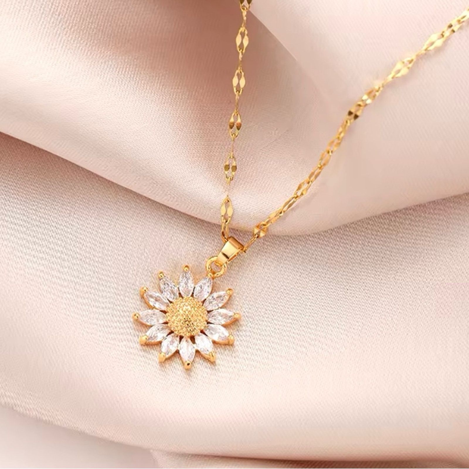 Other Sun Flowers Pendants Necklace Size ONE SIZE - 3 Thumbnail