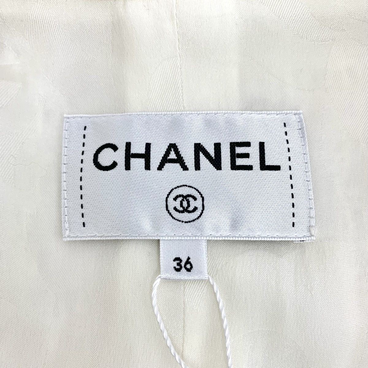 Chanel Chanel Woven Tweed Spliced Lapel Short-sleeve Jumpsuit K26WX Size XS / US 0-2 / IT 36-38 - 6 Thumbnail