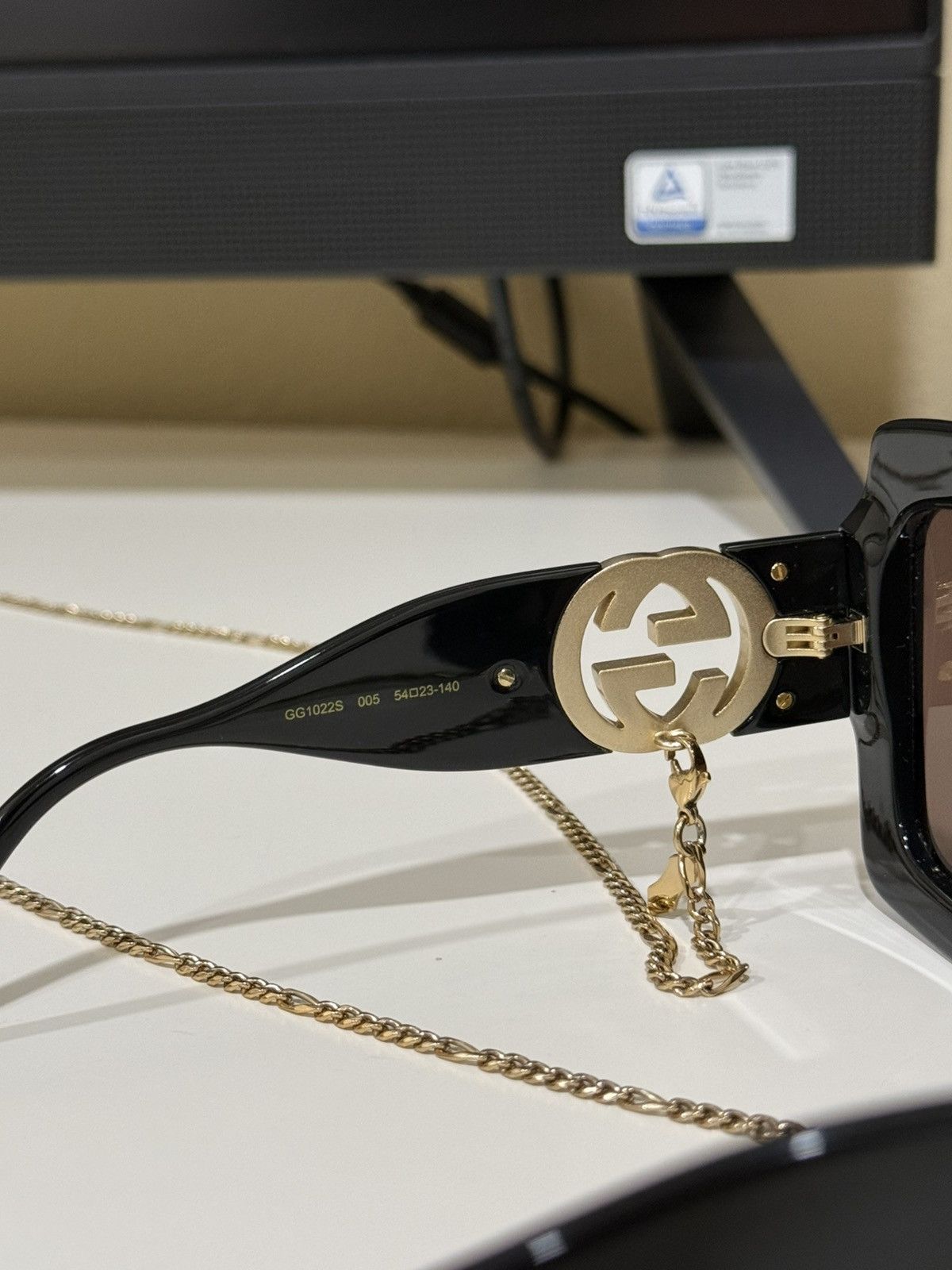 Gucci Gucci Chain Sunglasses Size ONE SIZE - 6 Thumbnail