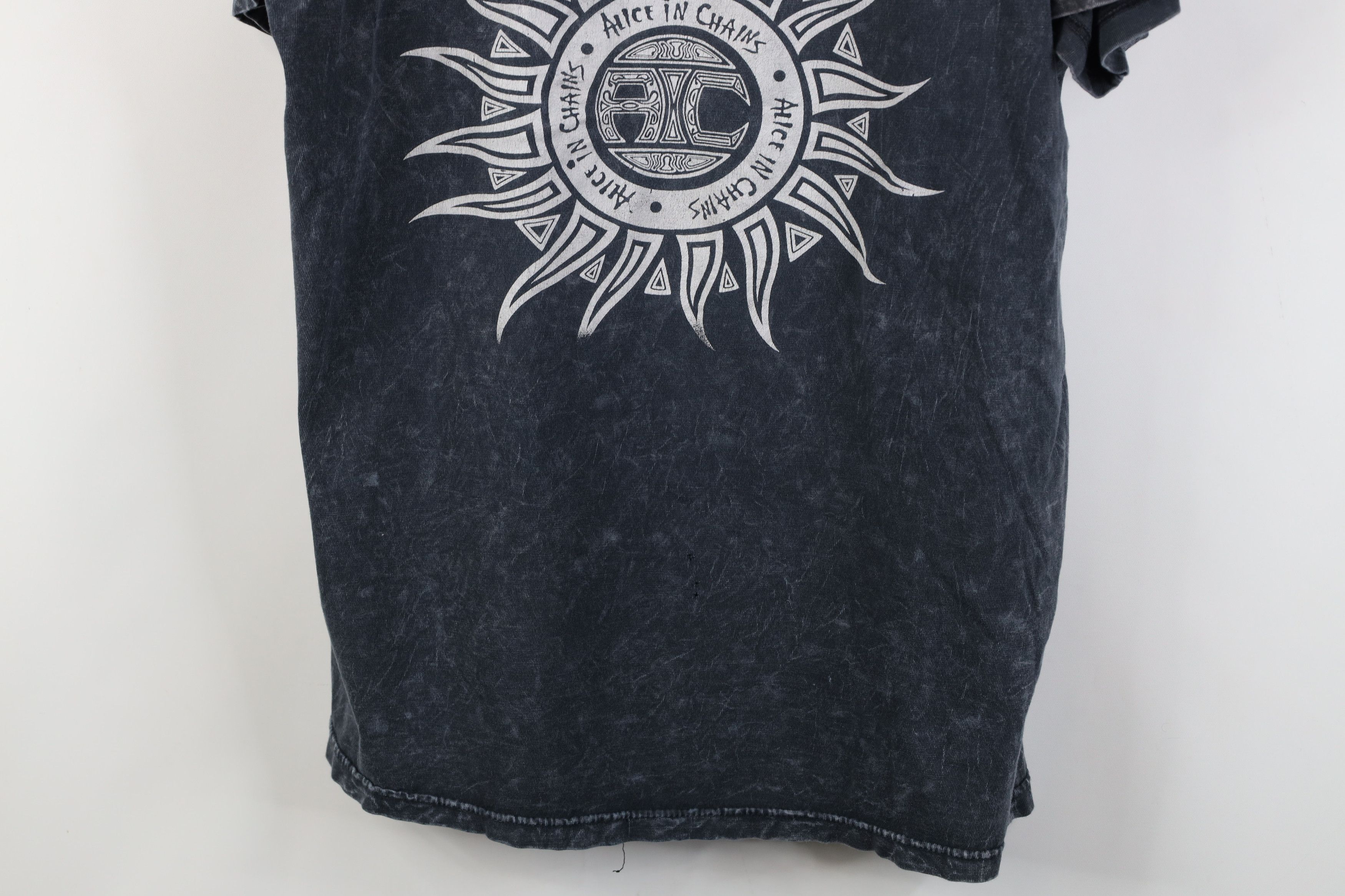 Vintage Retro Acid Wash Alice In Chains Band T-Shirt Tribal Sun Size US L / EU 52-54 / 3 - 3 Thumbnail