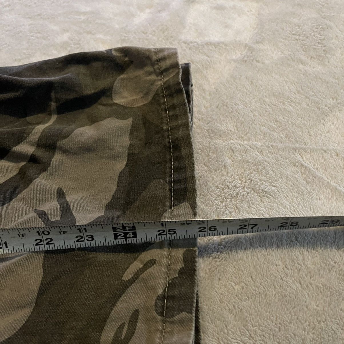 Wrangler Vintage Wrangler Jeans Co Cargo Shorts Men 42 Green Camo Y2K Size US 42 / EU 58 - 8 Thumbnail