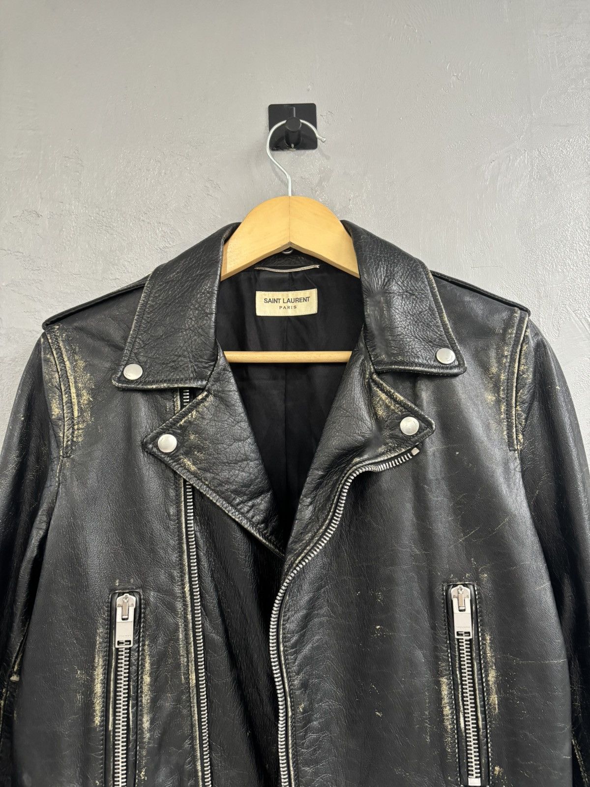 Saint Laurent Paris Saint Laurent FW16 L01 calfskin distressed leather jacket Size US S / EU 44-46 / 1 - 10 Thumbnail