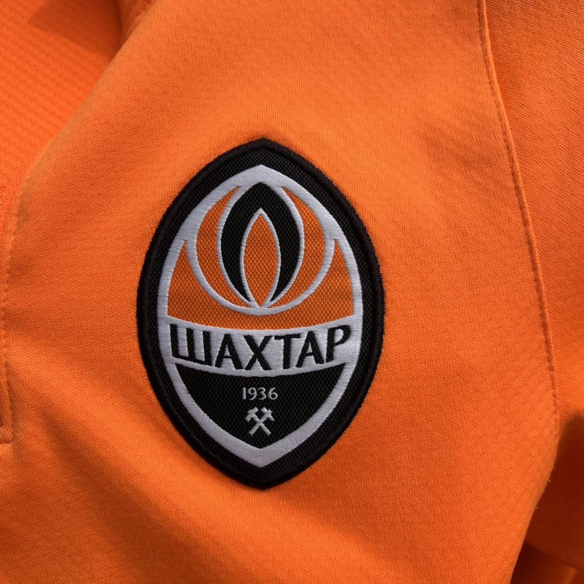 Nike SHAKHTAR DONETSK TRAINING FOOTBALL JACKET SOCCER JACKET Size US S / EU 44-46 / 1 - 4 Thumbnail