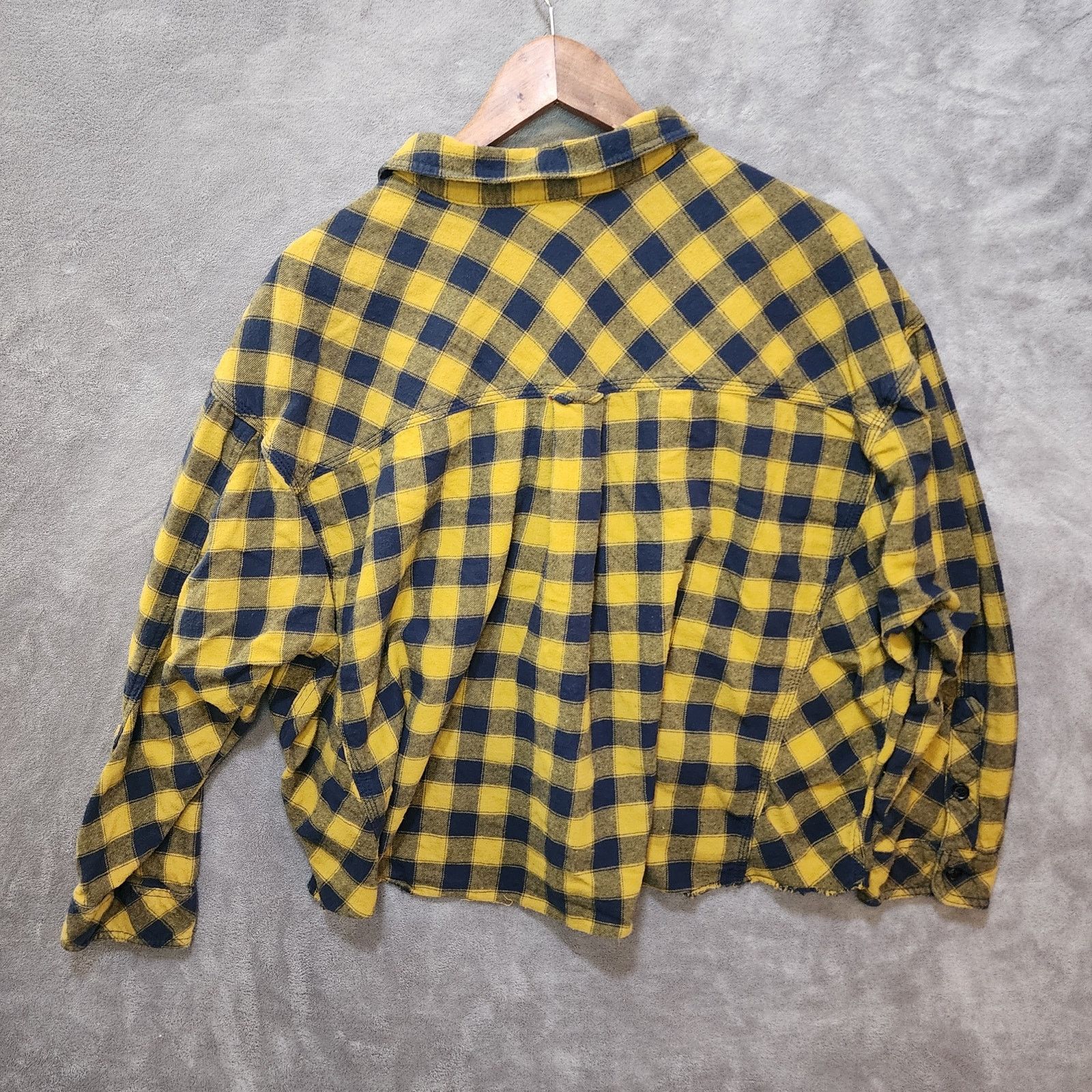 Bdg BDG L Crop Top Flannel Yellow/Navy Check - Chic & Cozy Size L / US 10 / IT 46 - 2 Thumbnail
