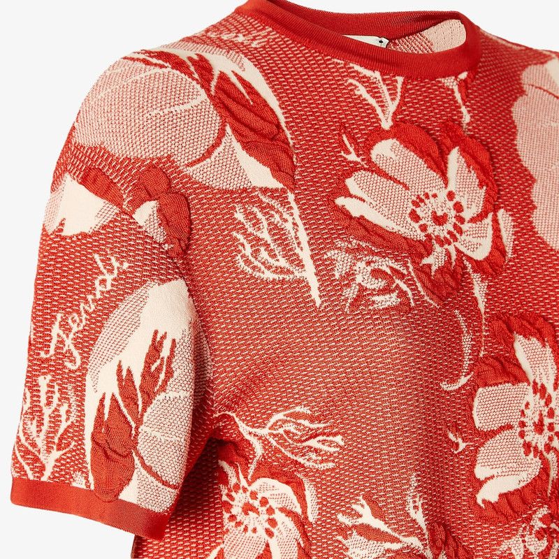 Fendi o1s1wg110326 T Shirt in Red Size L / US 10 / IT 46 - 3 Thumbnail