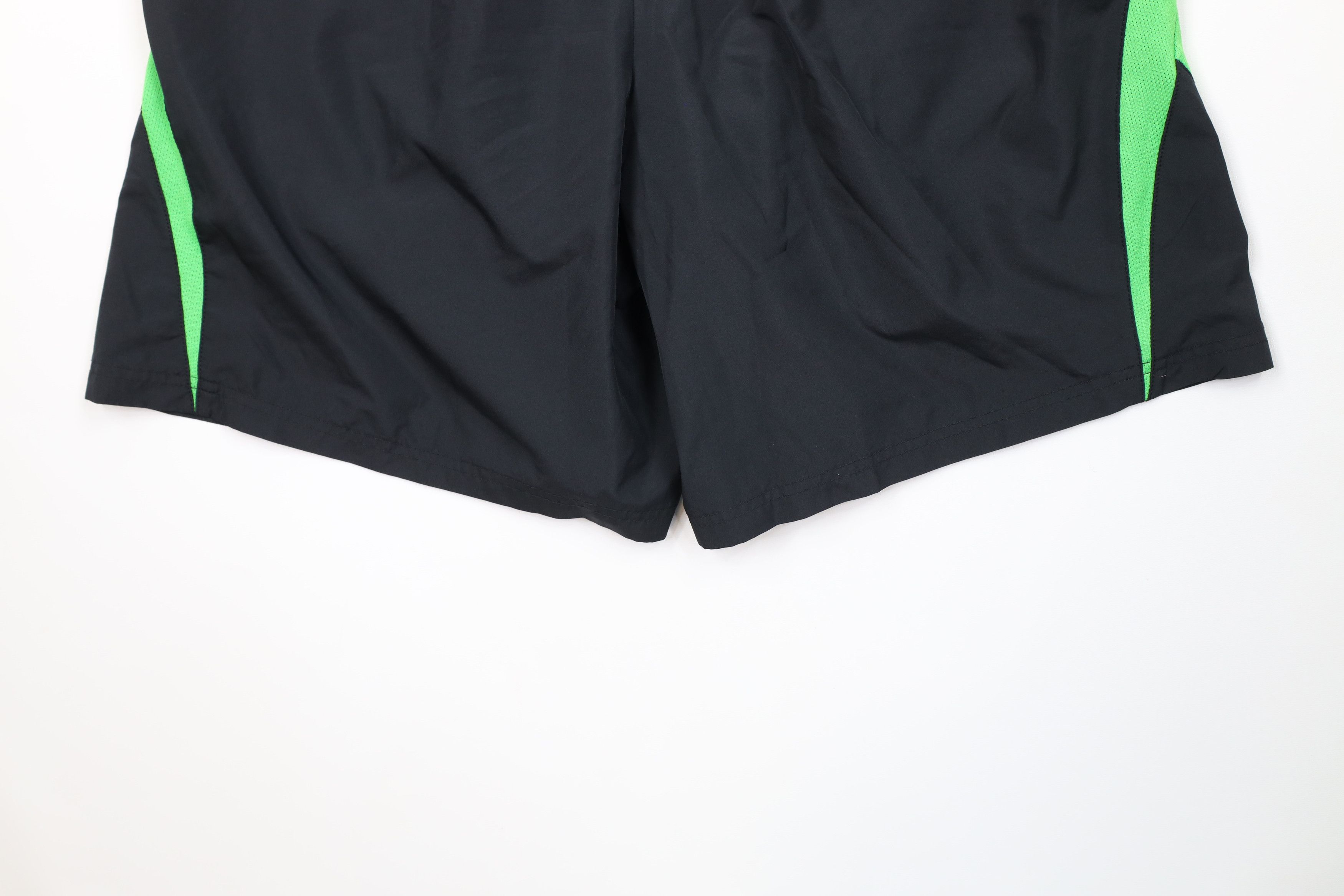 Champion Vintage 90s Y2K Champion Running Jogging Soccer Shorts Black Size US 36 / EU 52 - 13 Thumbnail