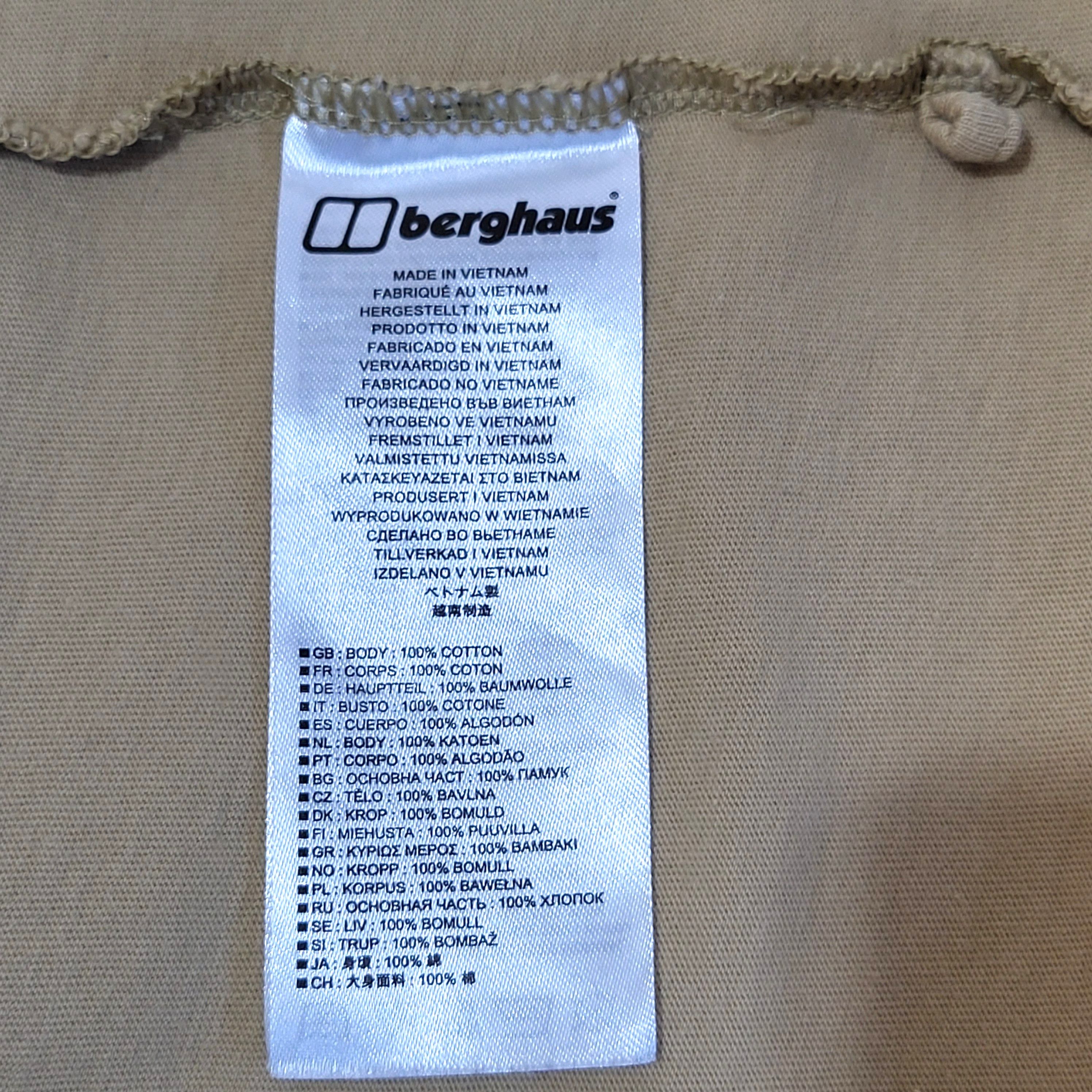 Berghaus Berghaus T-Shirt size L Outdoor Life Size US L / EU 52-54 / 3 - 6 Thumbnail