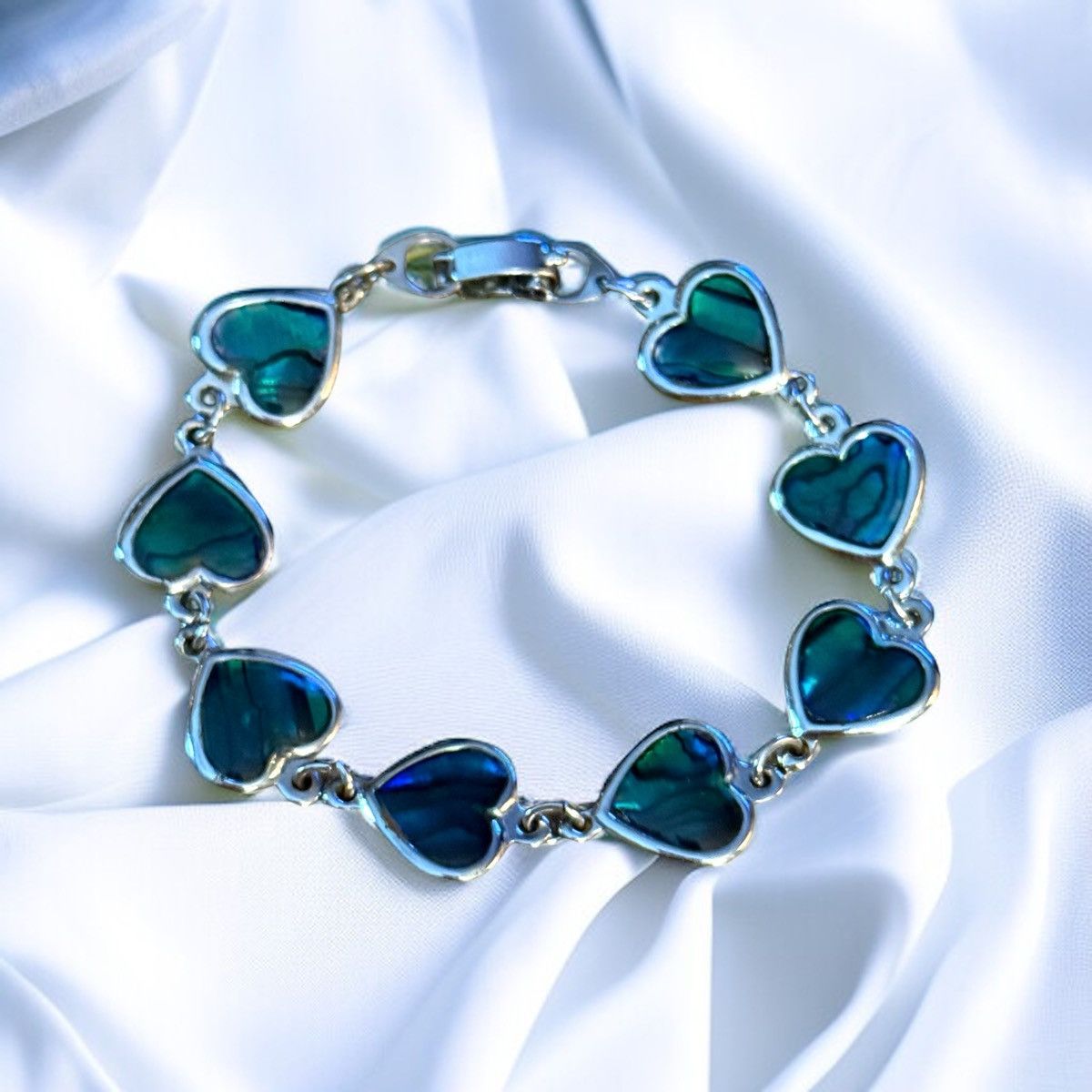 Vintage Vintage silver tone abalone heart link bracelet Size ONE SIZE - 1 Thumbnail