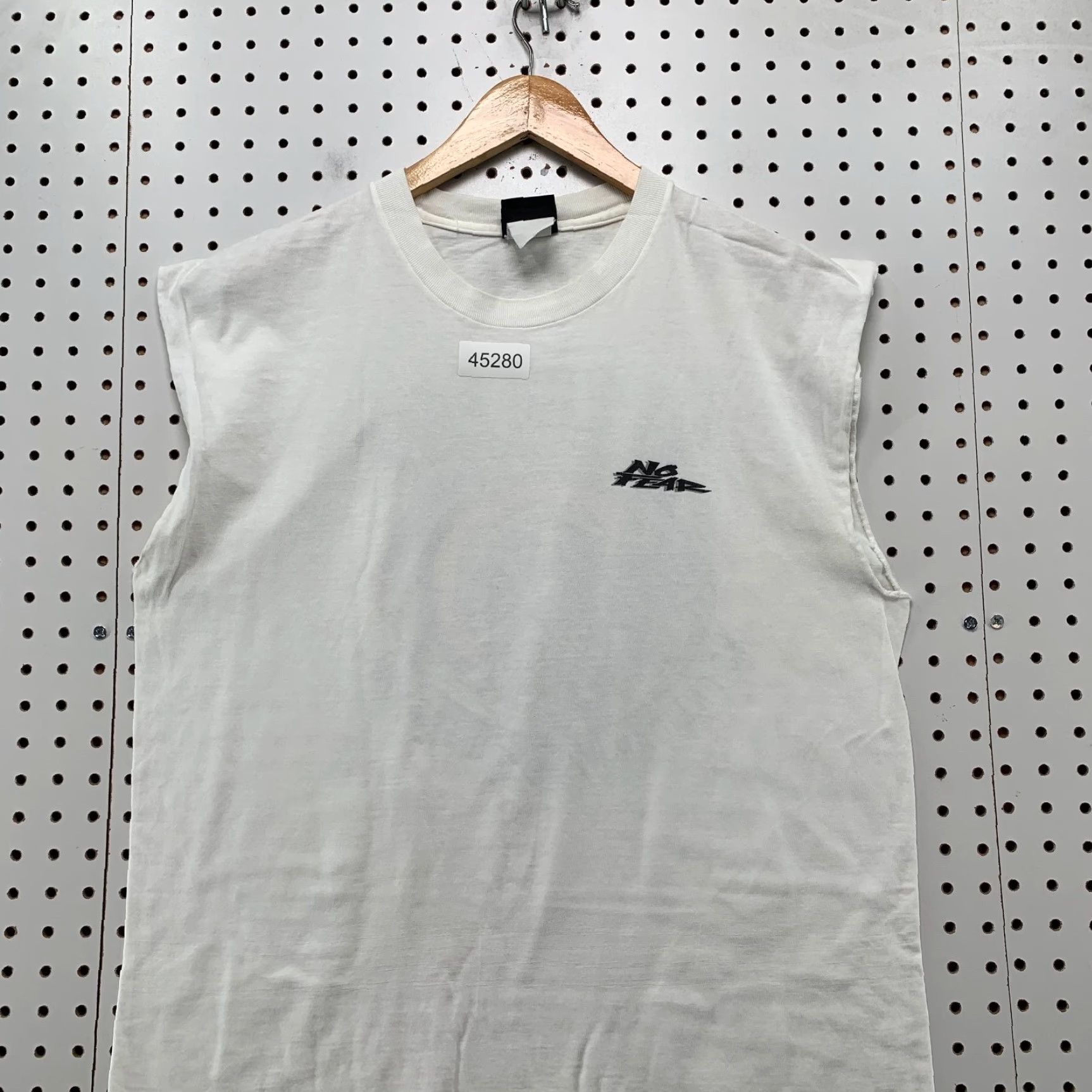 No Fear VINTAGE No Fear Shirt Mens M White Skydive Sleeveless Regular Cotton Size US M / EU 48-50 / 2 - 3 Thumbnail