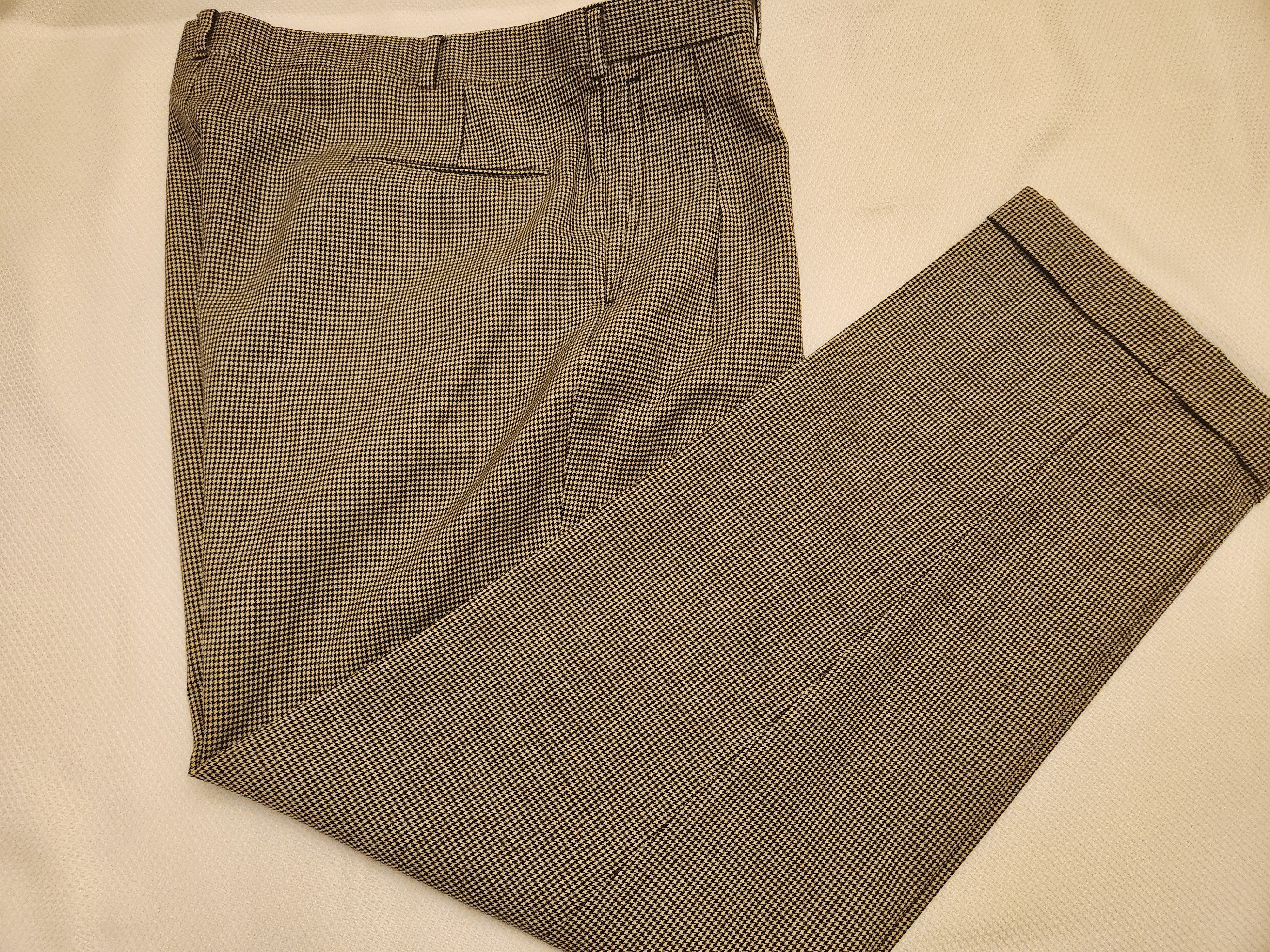 Vintage Vintage Tailor's Bench Houndstooth Pleated Front Dress Pants Size US 38 / EU 54 - 1 Thumbnail