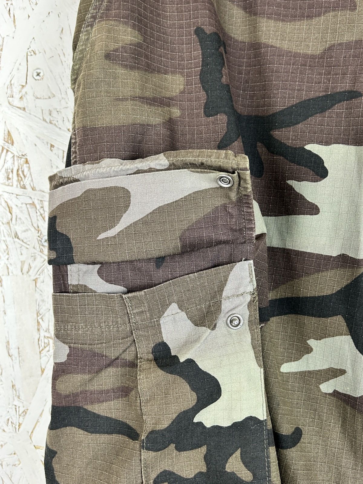Carhartt Vintage Carhartt Camouflage Regular Cargo Pants 38 x 32 Size US 38 / EU 54 - 3 Thumbnail