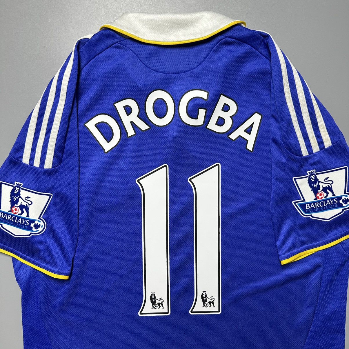 Adidas CHELSEA ADIDAS 2008/2009 FOOTBALL HOME JERSEY #11 DROGBA Size US M / EU 48-50 / 2 - 13 Thumbnail