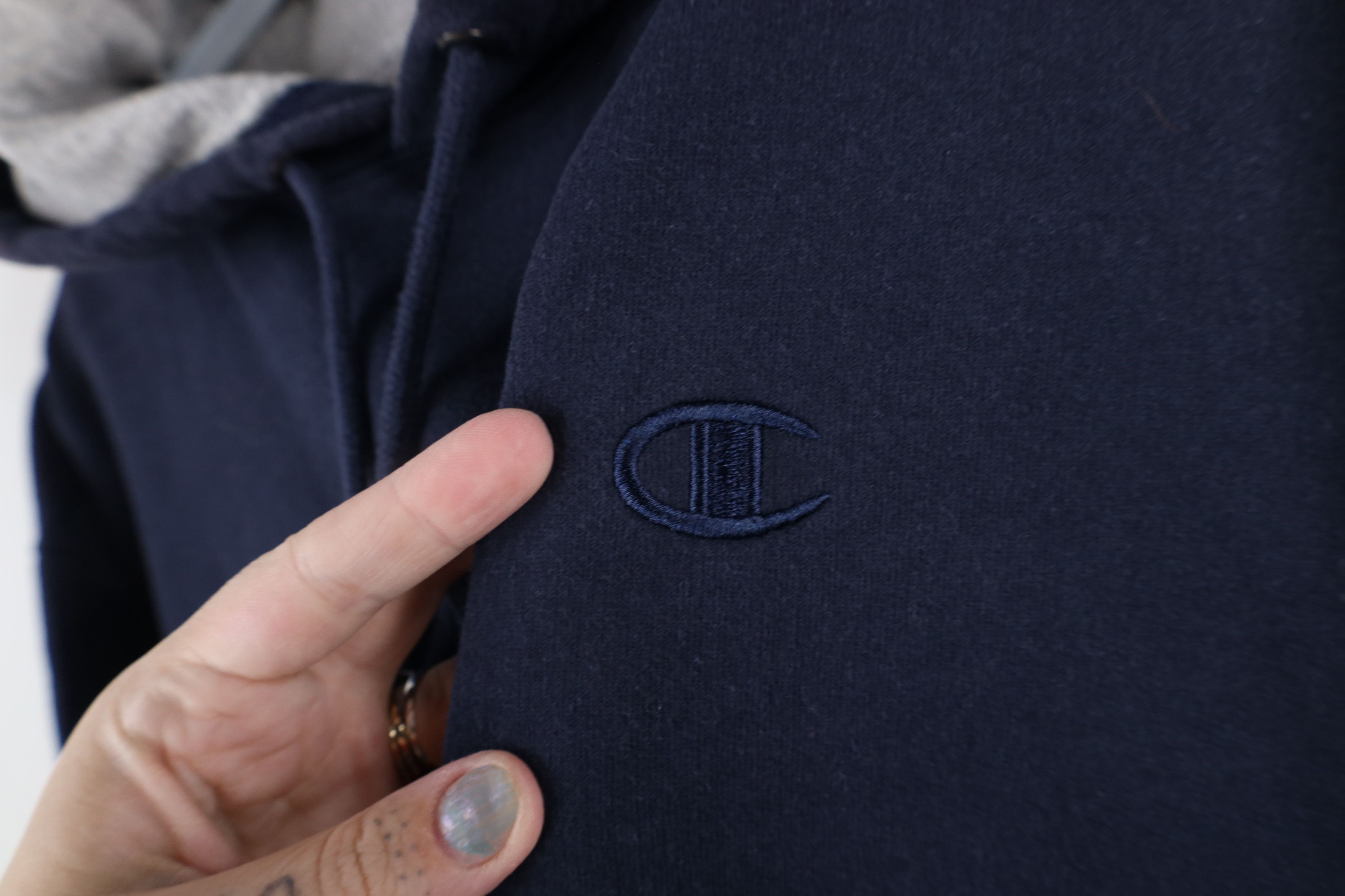 Champion × Vintage Vintage Champion Classic Logo Hoodie Sweatshirt Navy Blue Size US M / EU 48-50 / 2 - 5 Thumbnail