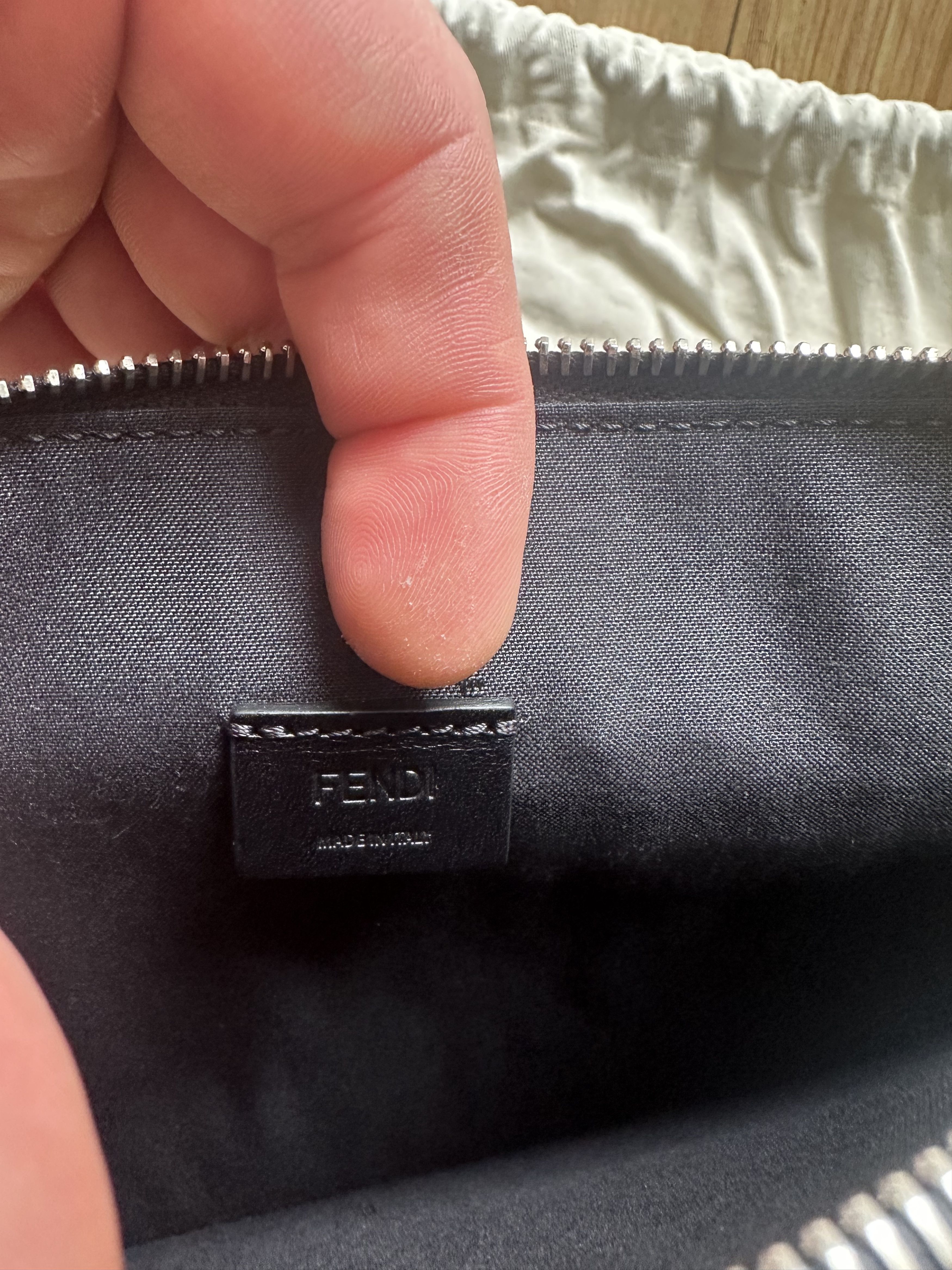 Fendi Fendi Pouch Size ONE SIZE - 8 Thumbnail