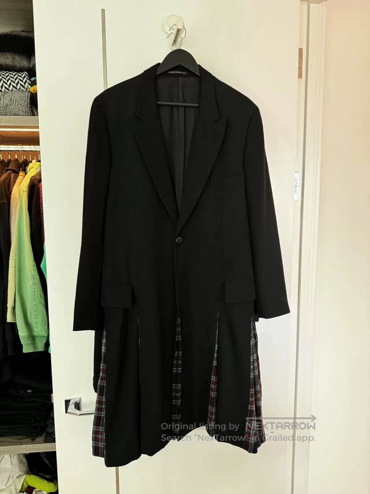 Yohji Yamamoto Yohji Yamamoto Pleated Thorn Rose Coat. Size US L / EU 52-54 / 3 - 8 Thumbnail
