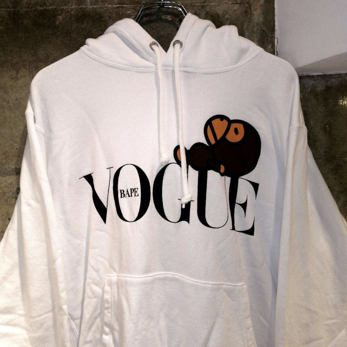 Bape × Vogue BAPE x VOGUE Baby Milo Hoodie Size US XL / EU 56 / 4 - 1 Thumbnail