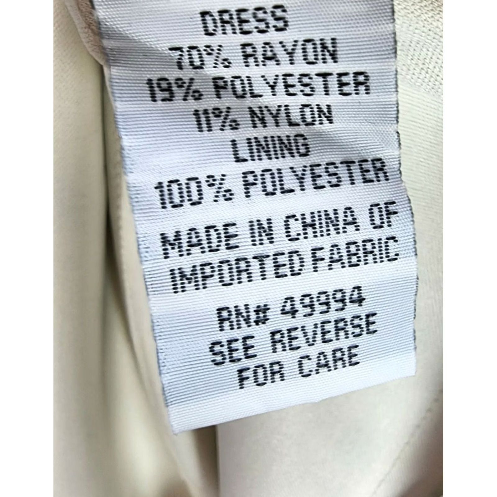 Vintage R&M Richards Dress Women's Beige Black Floral Roses Bodycon Mini Rayon Soft Sz 8 Sleeveless Round Neck Party/Cocktail Wedding Size M / US 6-8 / IT 42-44 - 7 Thumbnail
