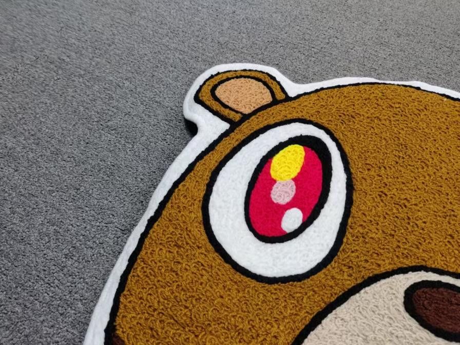 Japanese Brand Custom Graduation Bear Head Wool Thread Carpet W/O Size ONE SIZE - 2 Thumbnail
