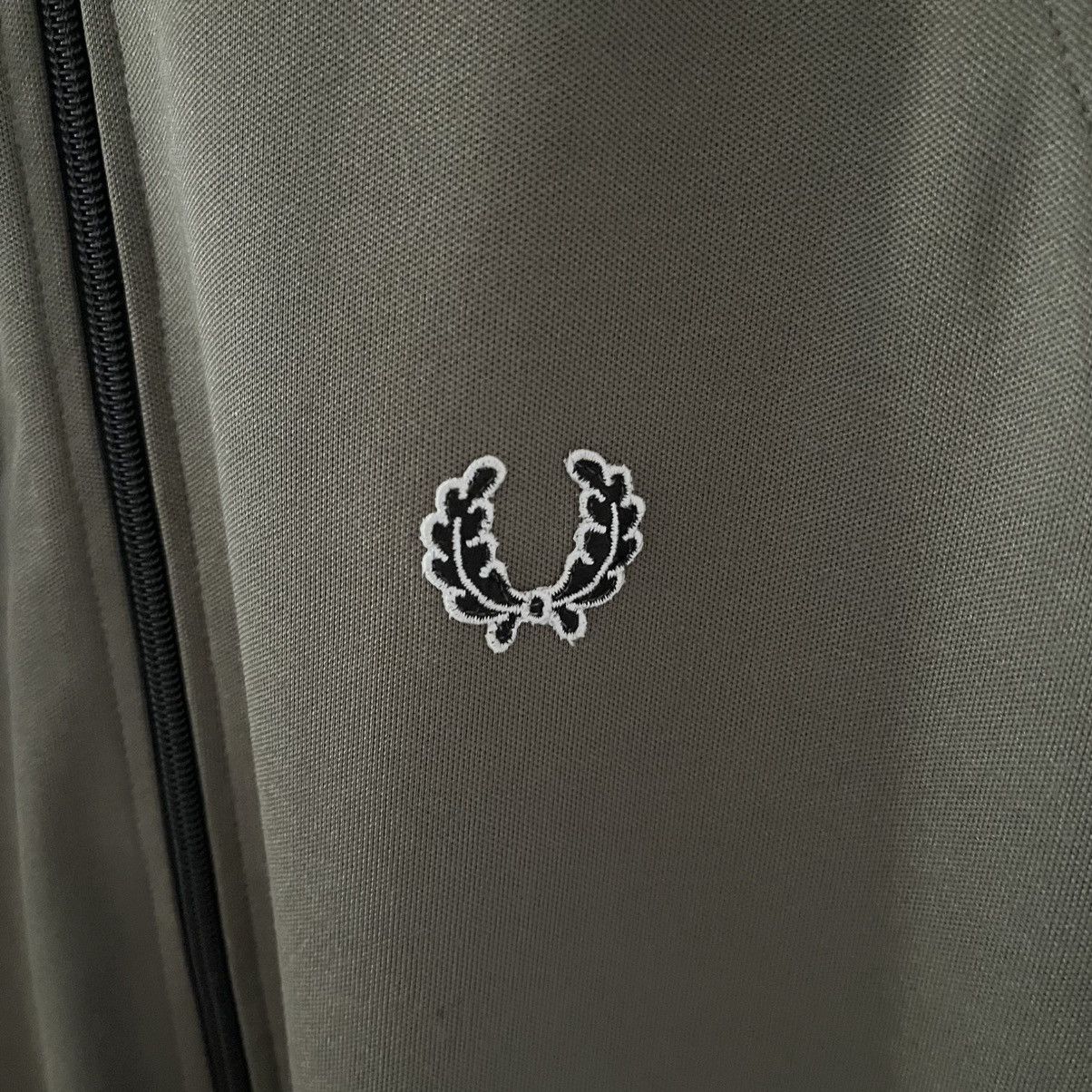 Fred Perry Vintage Fred Perry Green Zip Jacket Streetwear Military Size US M / EU 48-50 / 2 - 2 Thumbnail