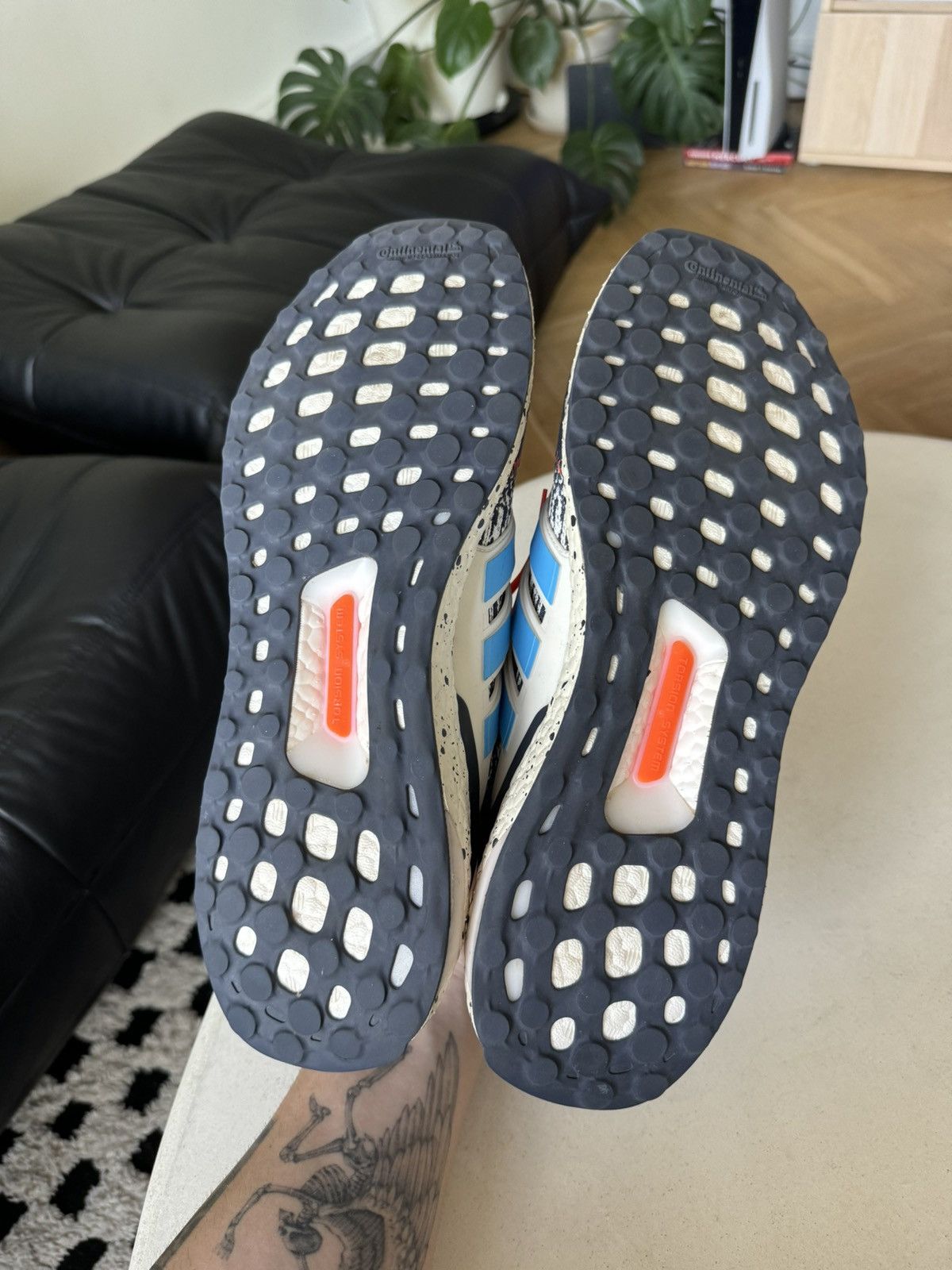 Adidas 2022 Rare Adidas Ultraboost Low Sneakers Hype Multicolor Size US 11.5 / EU 44-45 - 9 Thumbnail