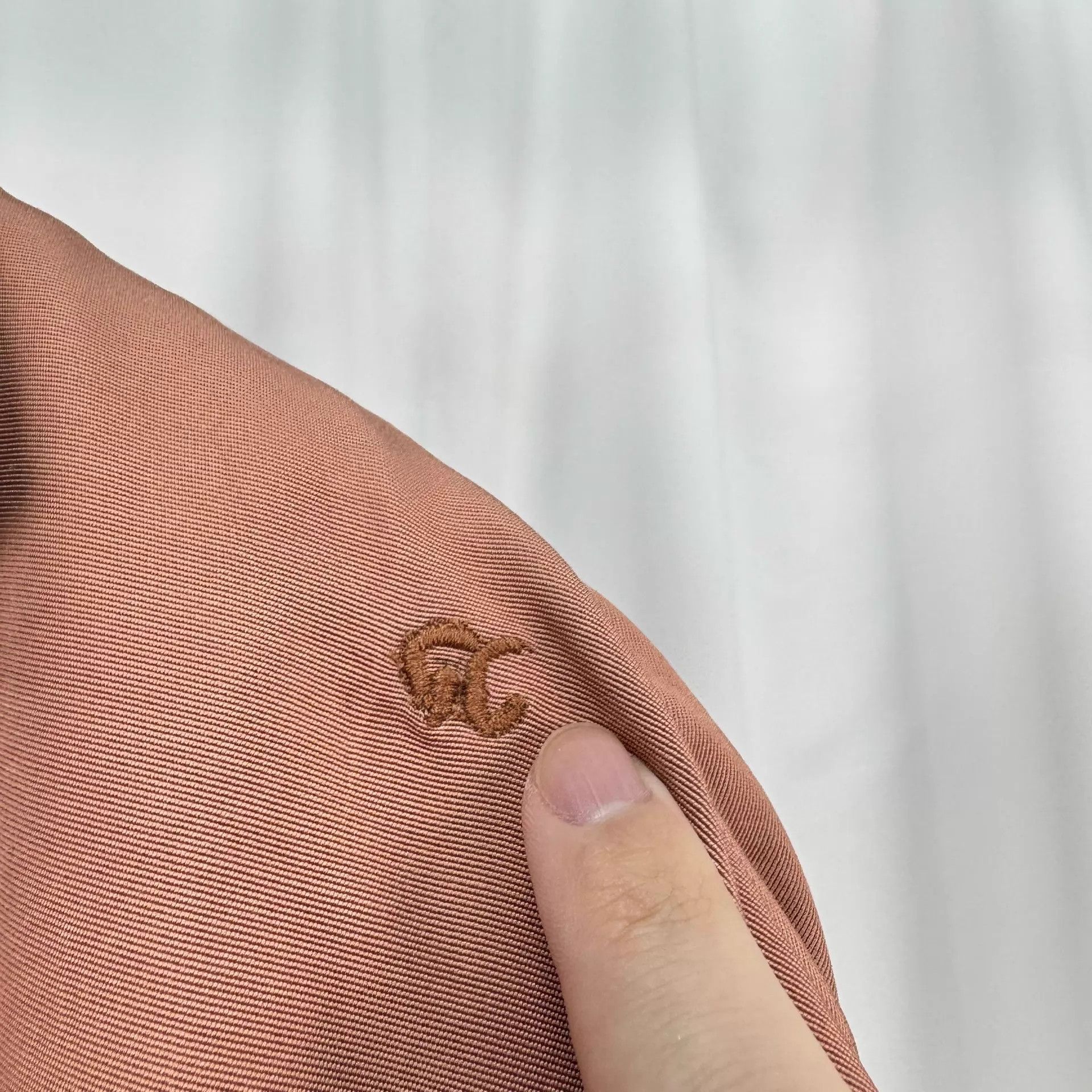 Gucci Gucci Gold Thread Embroidered Logo Jacket 38 NWT Size XS / US 0-2 / IT 36-38 - 6 Thumbnail
