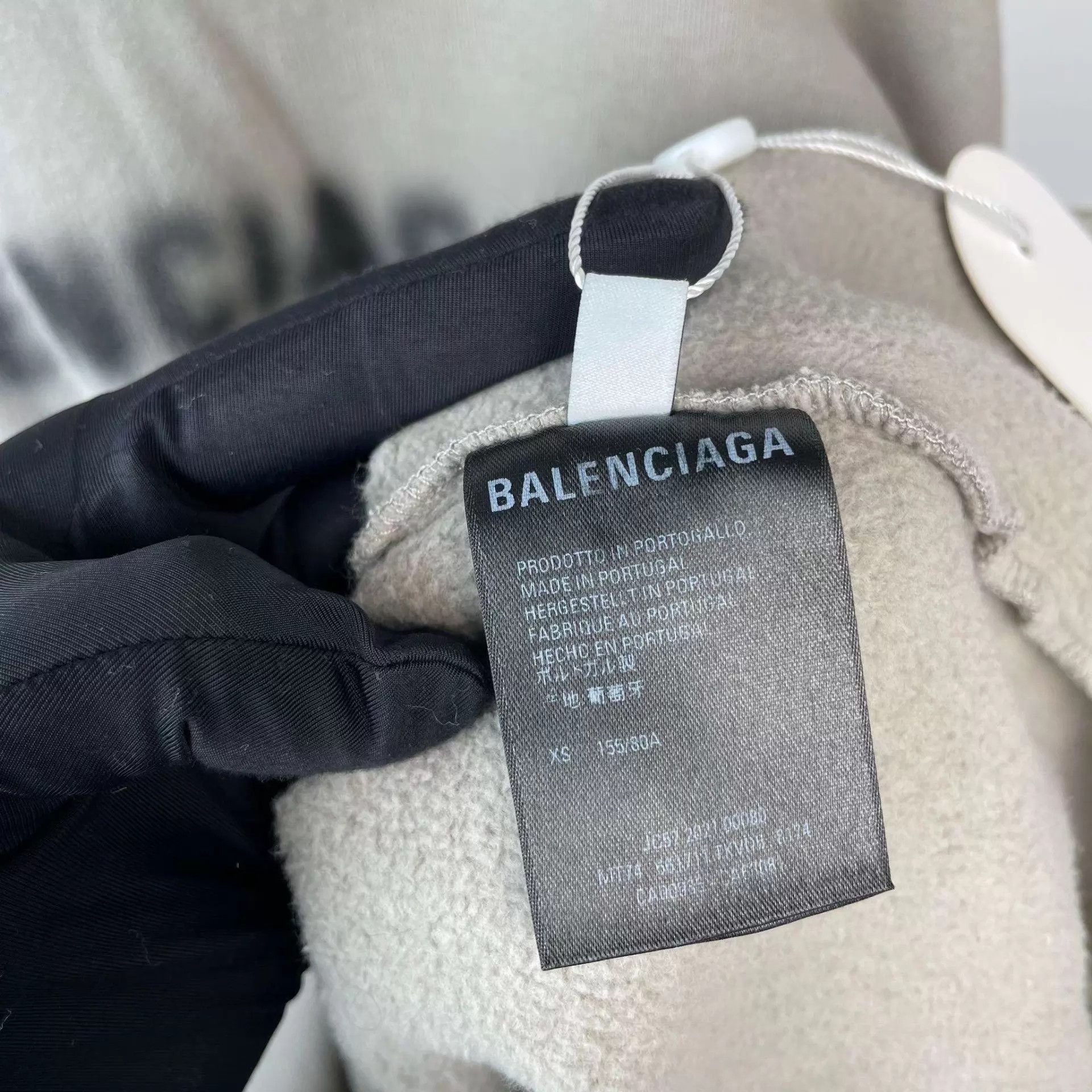 Balenciaga Balenciaga 95 New Cotton Distressed Hoodie XS Gray Size XS / US 0-2 / IT 36-38 - 6 Thumbnail