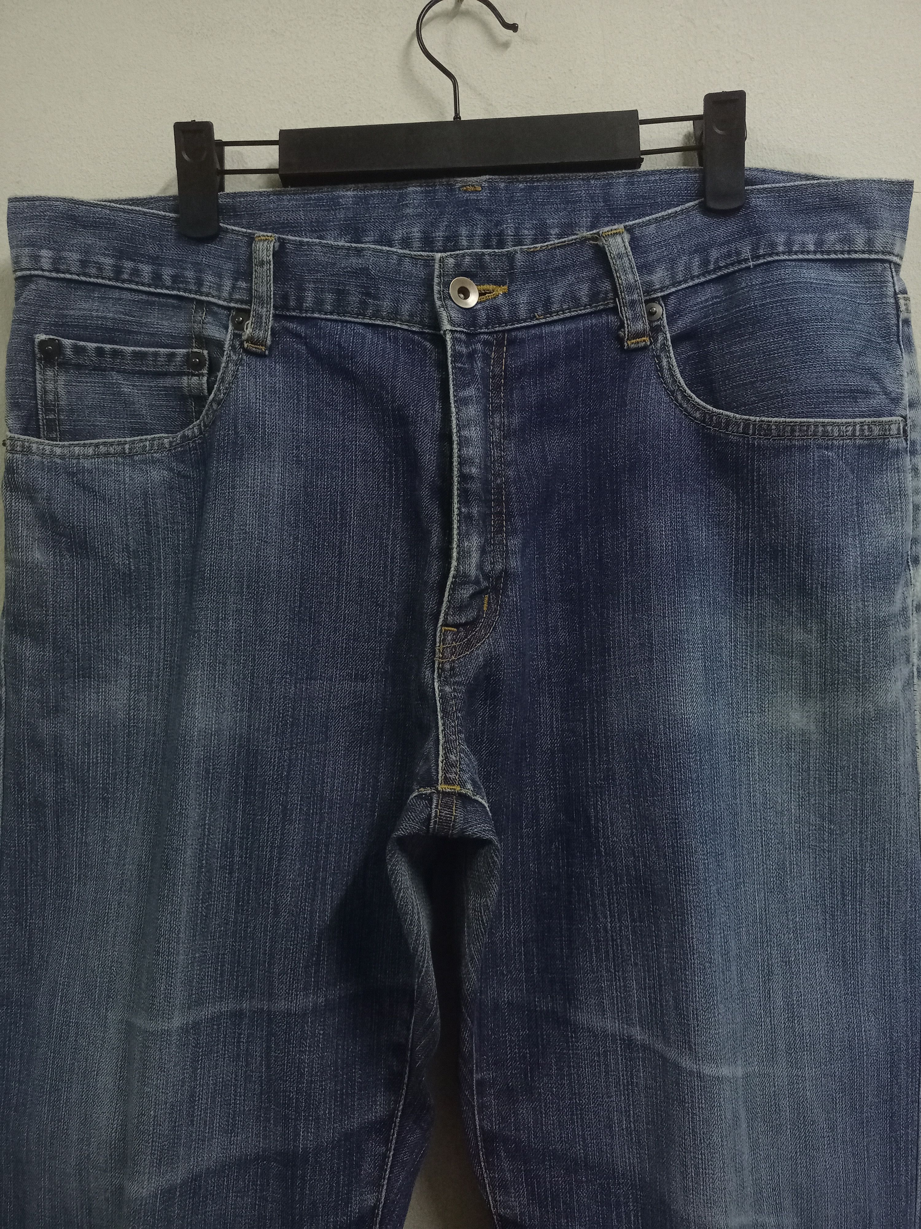 Vintage Japanese Uniqlo Blue Wash Distressed Baggy Jeans